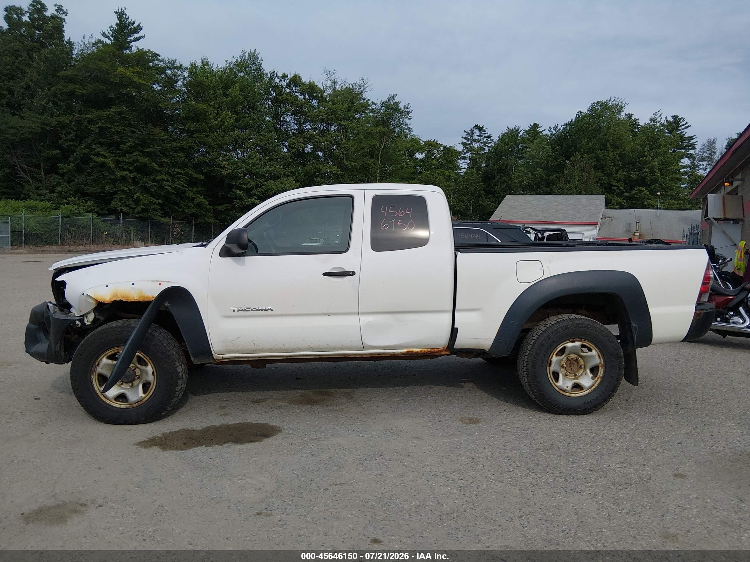 2009 Toyota Tacoma White vin: 5TEUX42N49Z596658