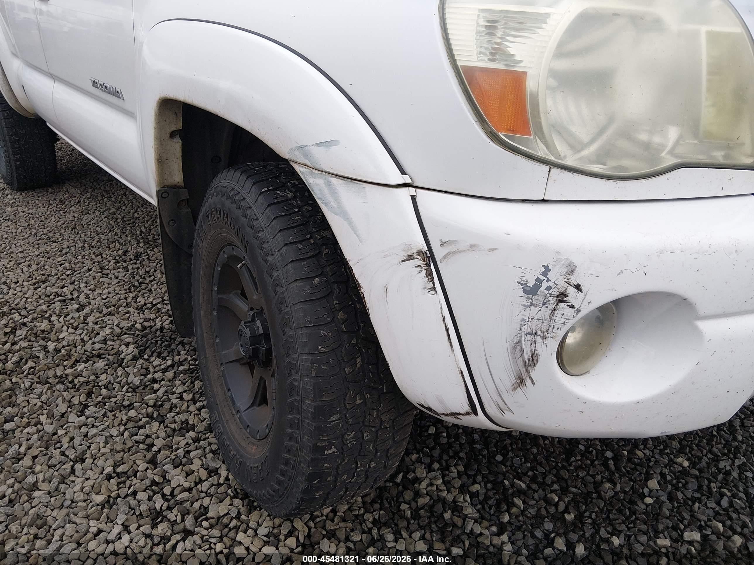 2008 Toyota Tacoma   Белый vin: 5TEUX42N58Z482019