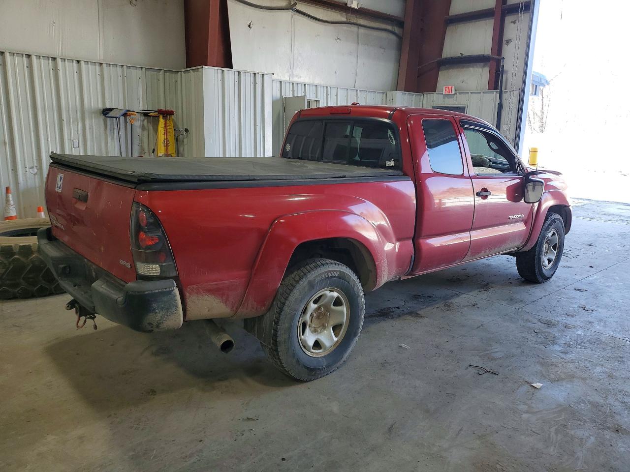 2009 Toyota Tacoma Access Cab Red vin: 5TEUX42N59Z611510