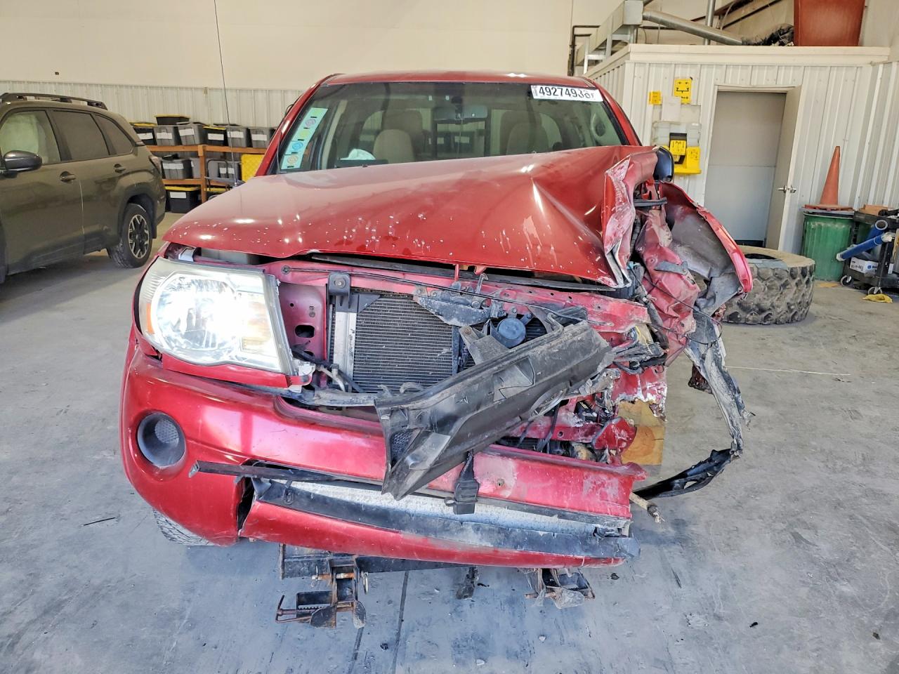 2009 Toyota Tacoma Access Cab Red vin: 5TEUX42N59Z611510
