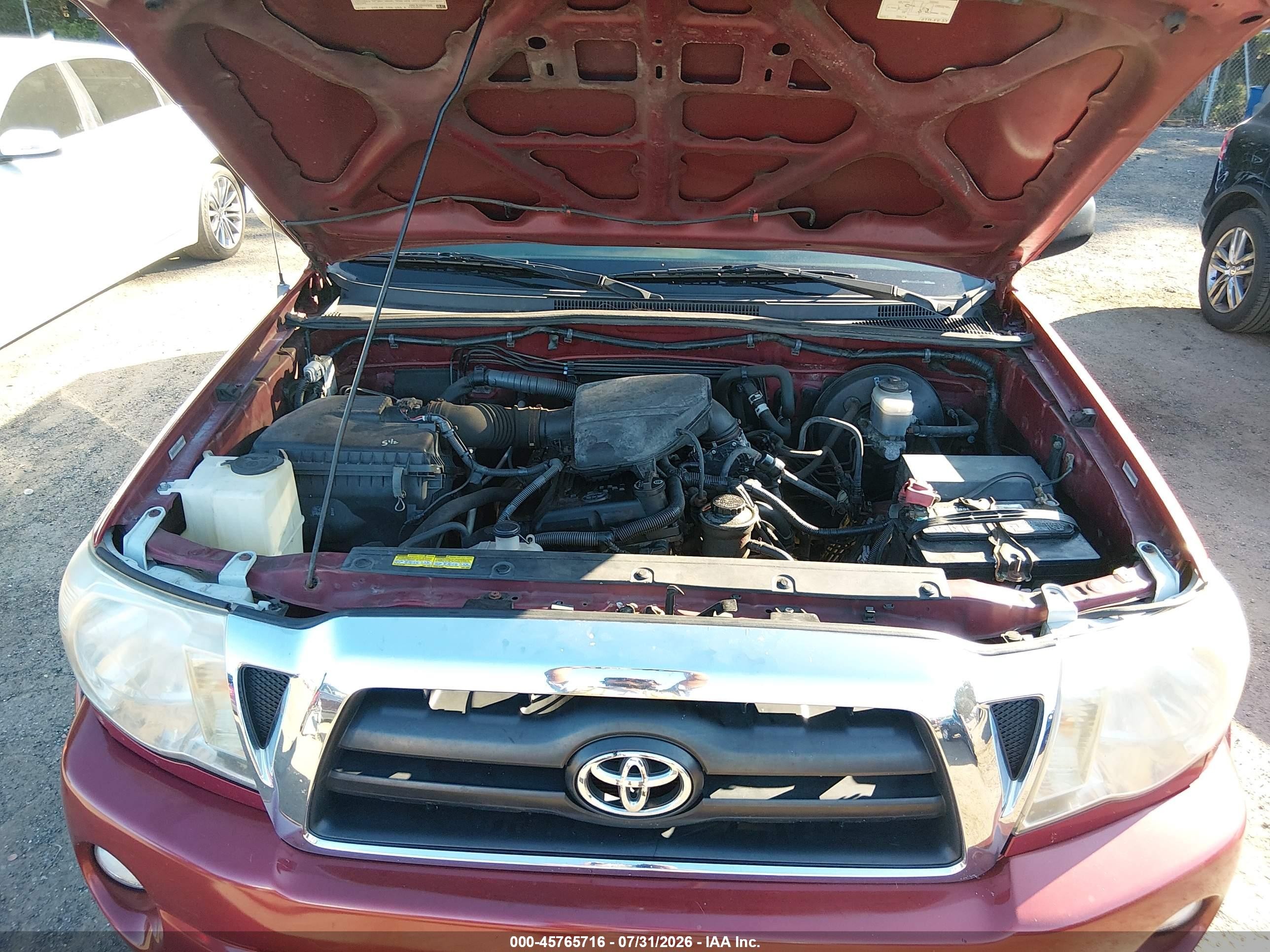 2007 Toyota Tacoma   Red vin: 5TEUX42N67Z325694