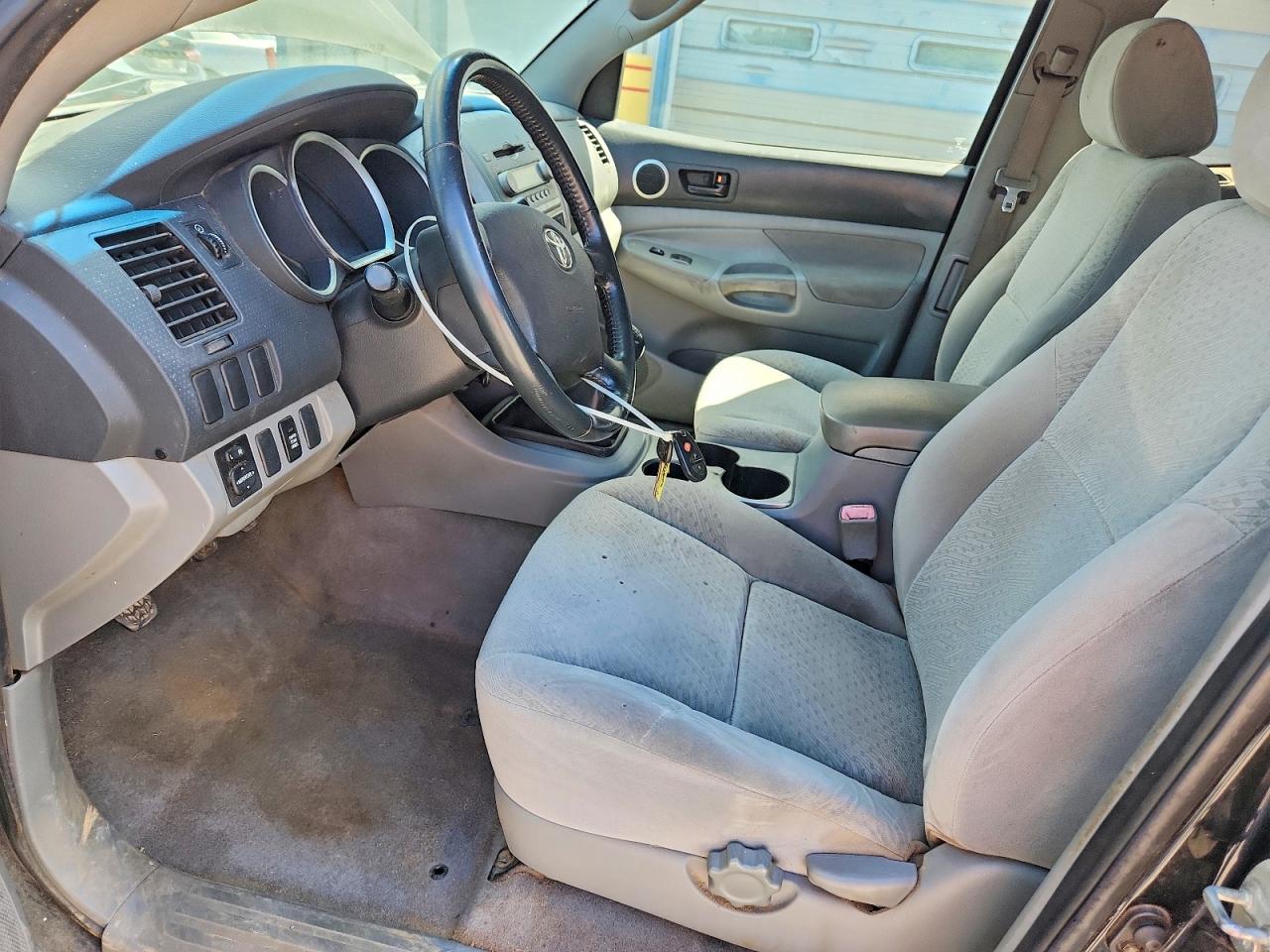 2005 Toyota Tacoma Access Cab Черный vin: 5TEUX42N75Z113254