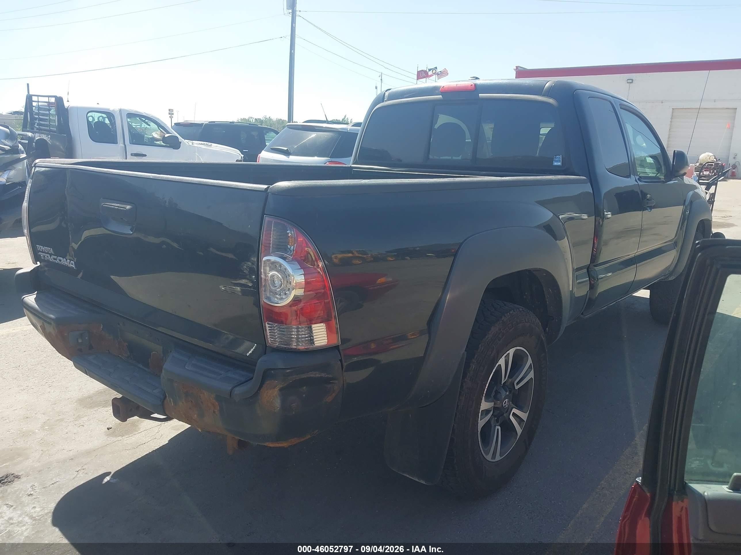 2009 Toyota Tacoma   Black vin: 5TEUX42N79Z606504