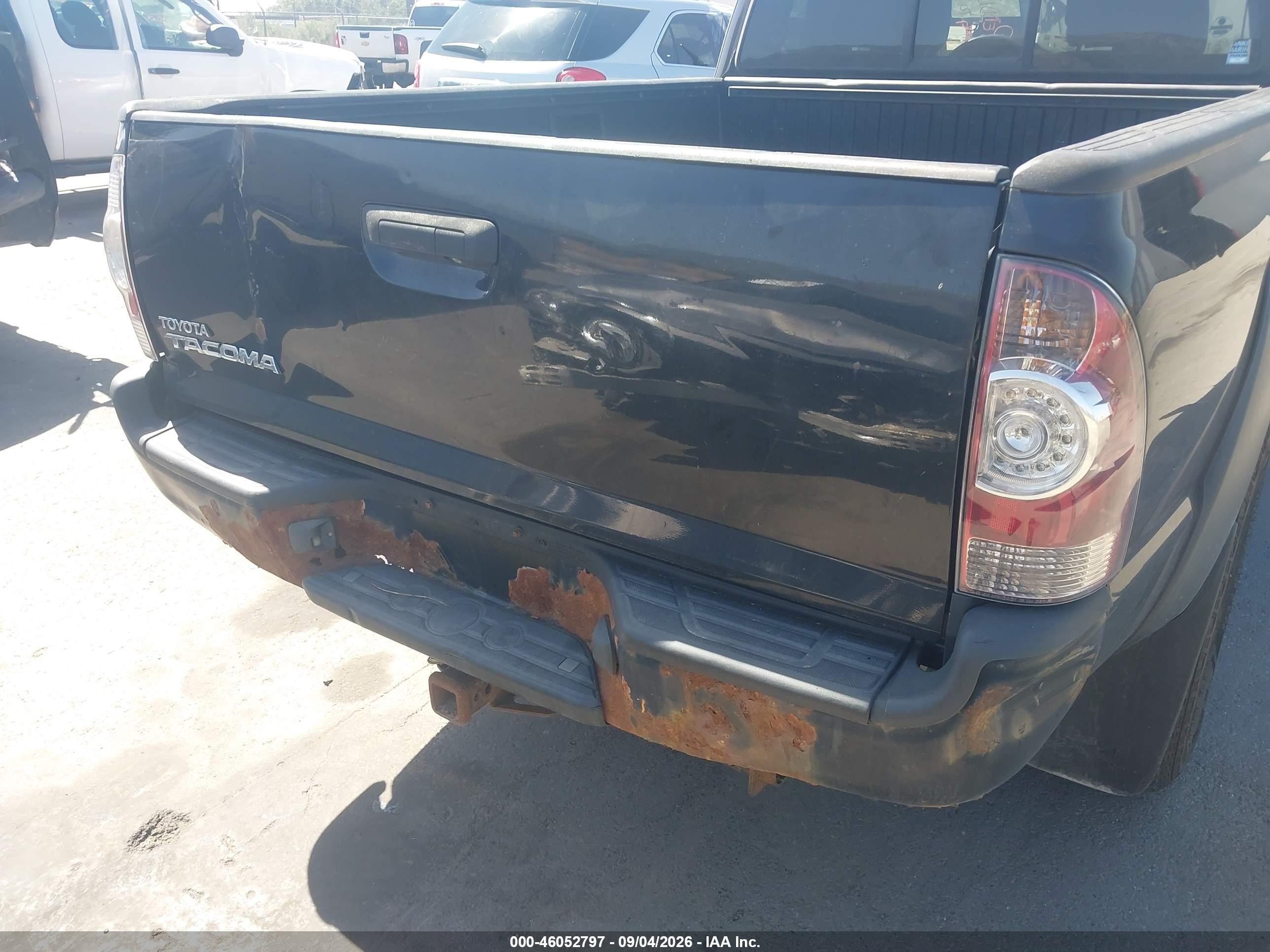 2009 Toyota Tacoma   Black vin: 5TEUX42N79Z606504