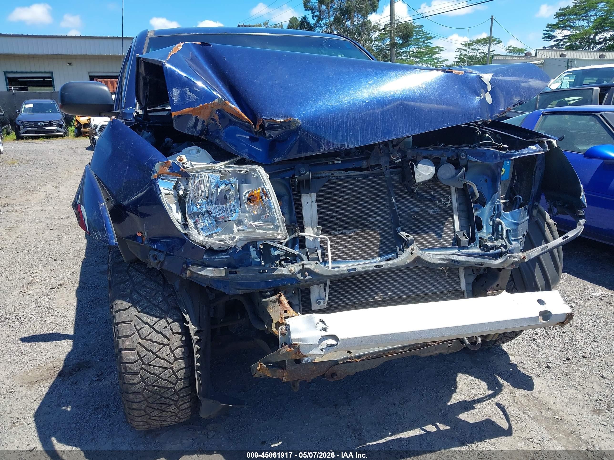2005 Toyota Tacoma   Blue vin: 5TEUX42N85Z133559