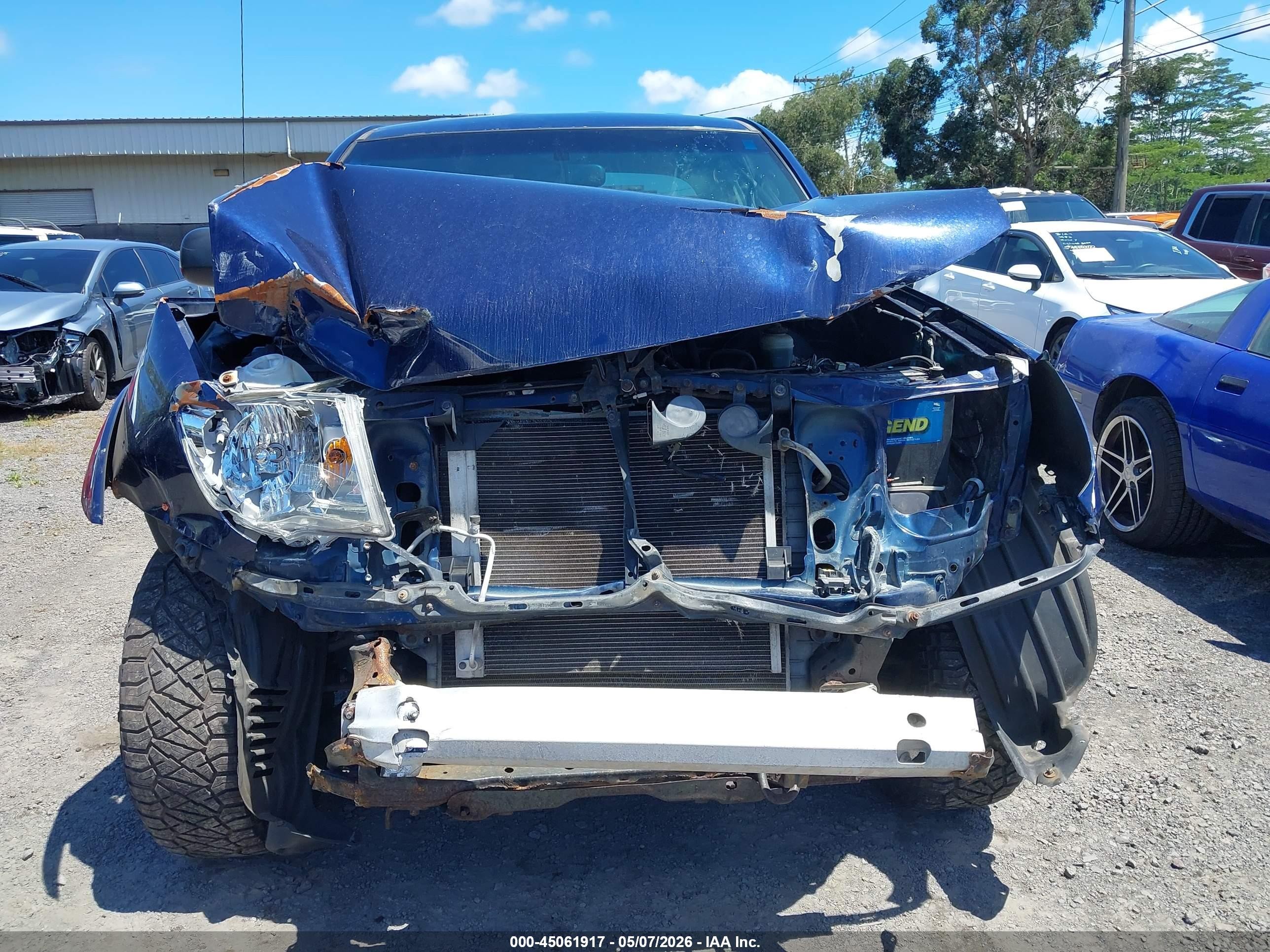 2005 Toyota Tacoma   Blue vin: 5TEUX42N85Z133559