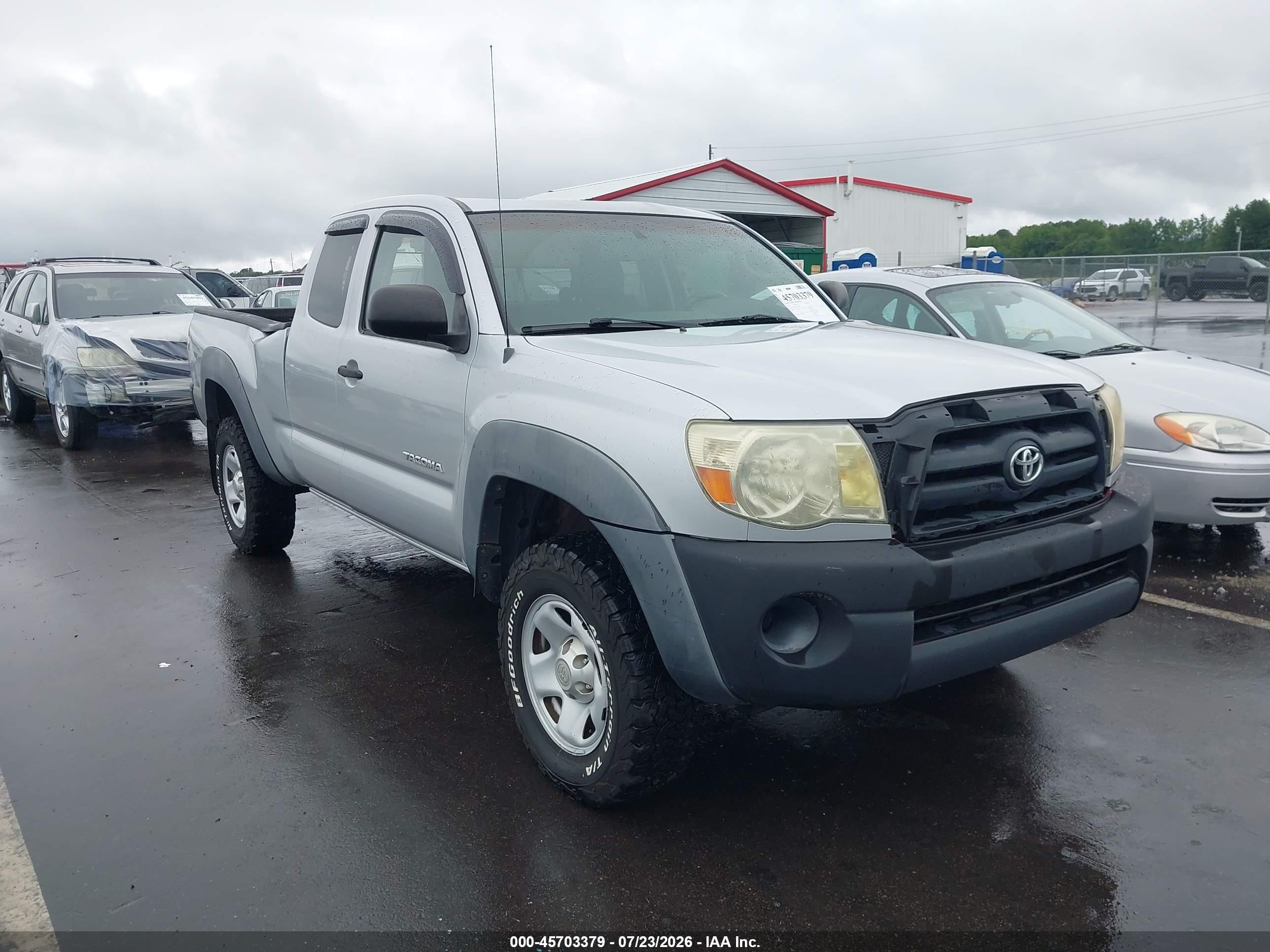 2005 Toyota Tacoma   Серебряный vin: 5TEUX42N95Z115894