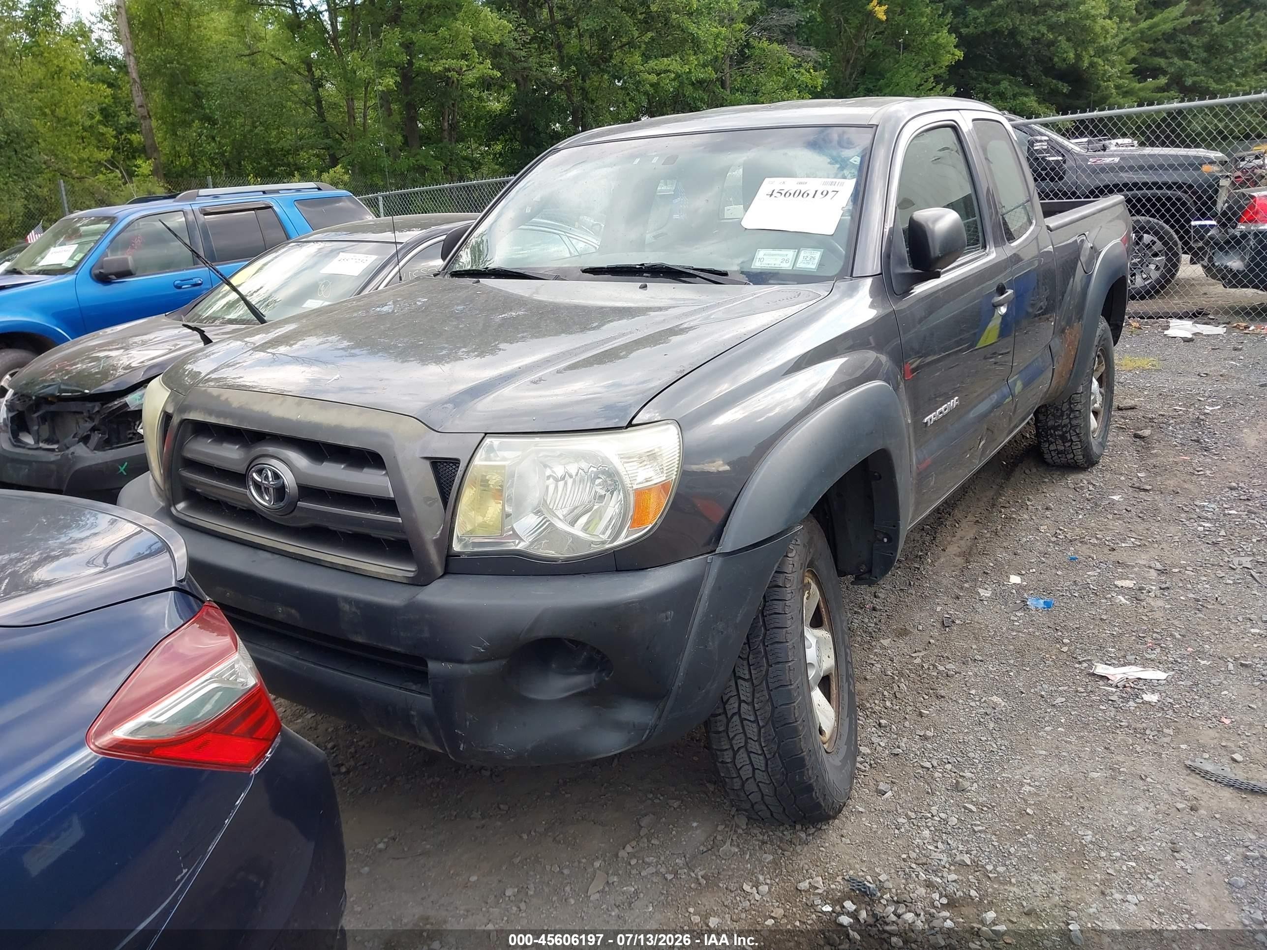 2010 Toyota Tacoma   Серый vin: 5TEUX4EN4AZ743853