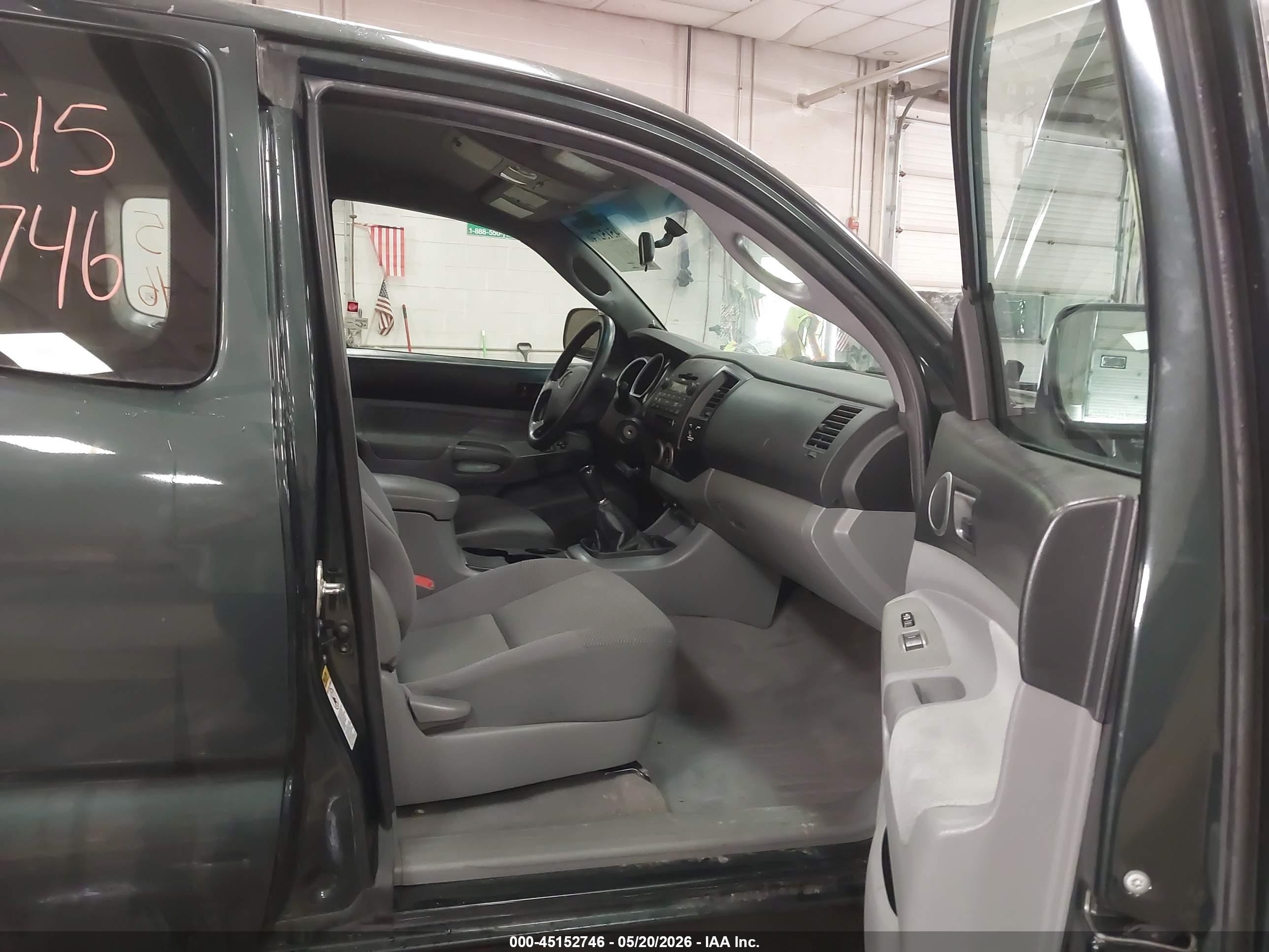 2010 Toyota Tacoma   Green vin: 5TEUX4EN9AZ708175