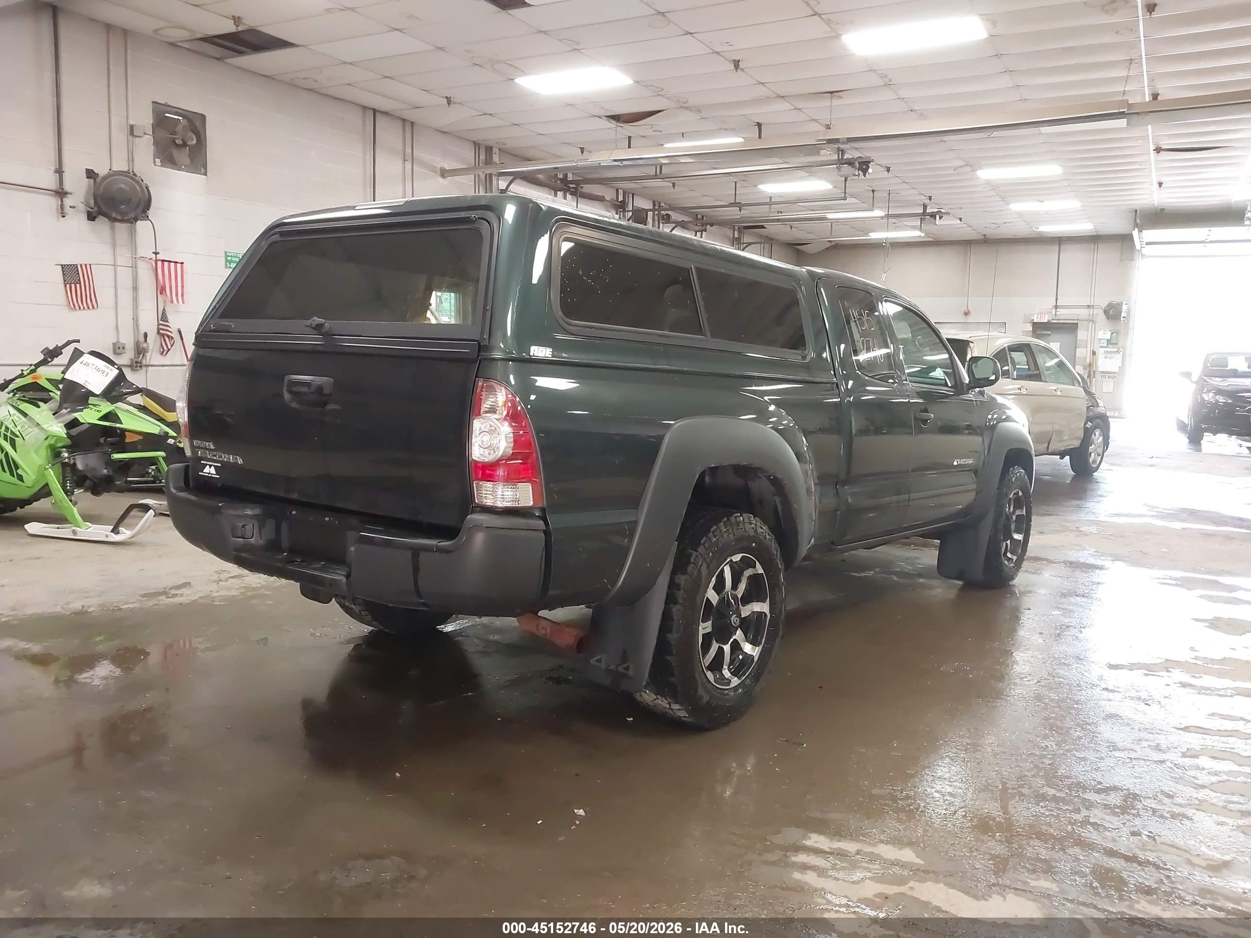 2010 Toyota Tacoma   Green vin: 5TEUX4EN9AZ708175