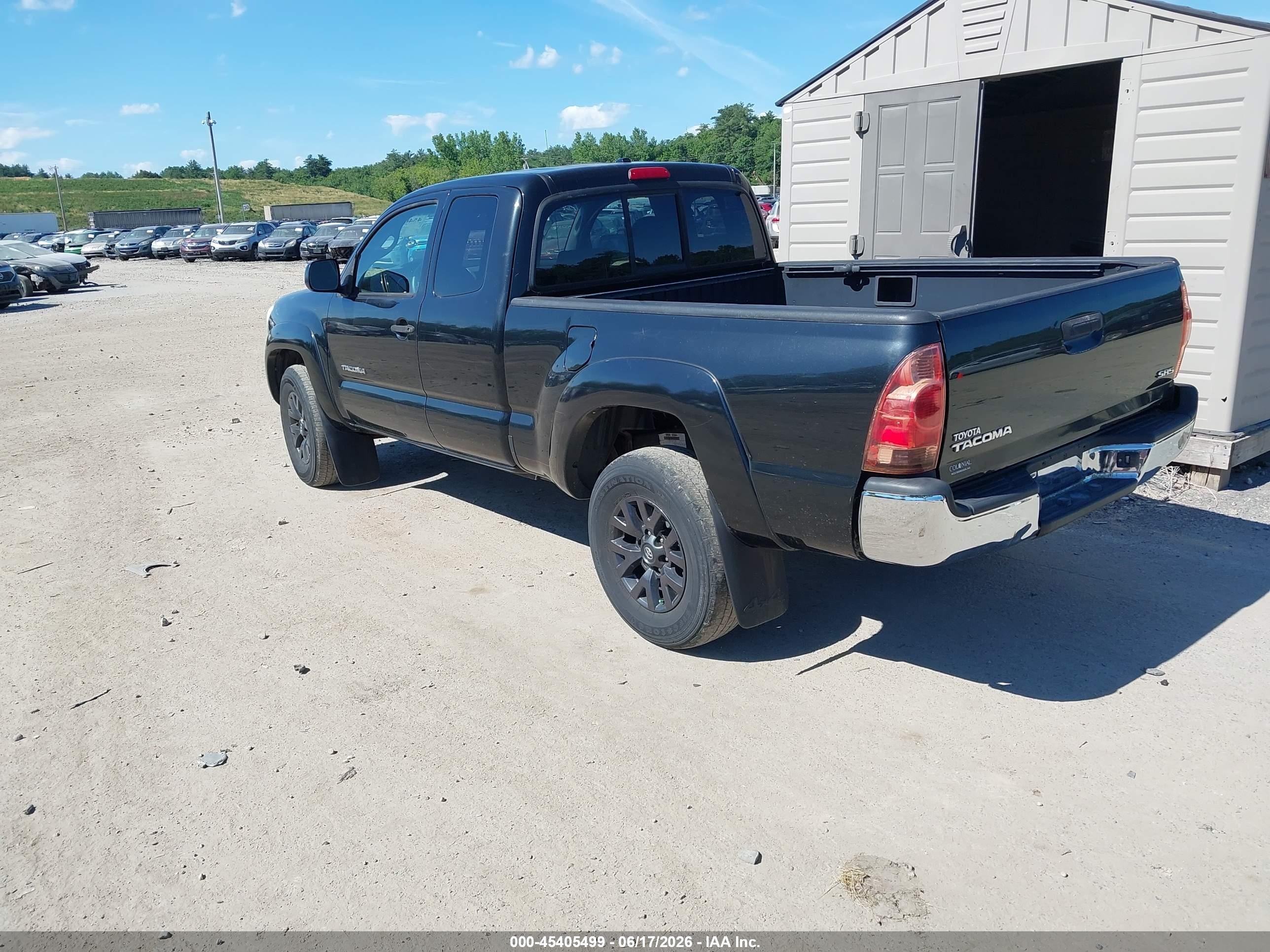2010 Toyota Tacoma   Black vin: 5TEUX4EN9AZ738406