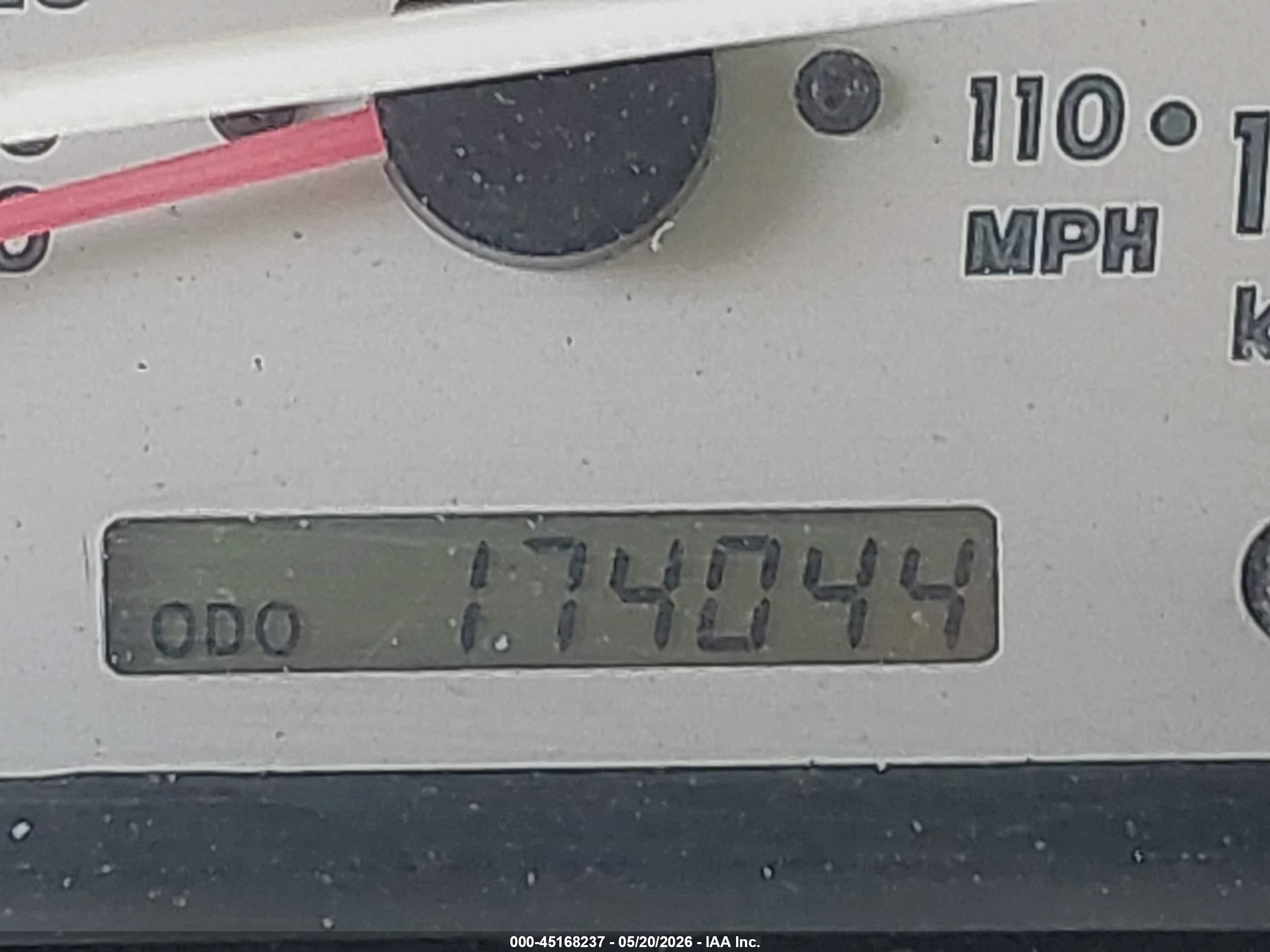 2003 Toyota Tacoma   Silver vin: 5TEVL52N03Z168759