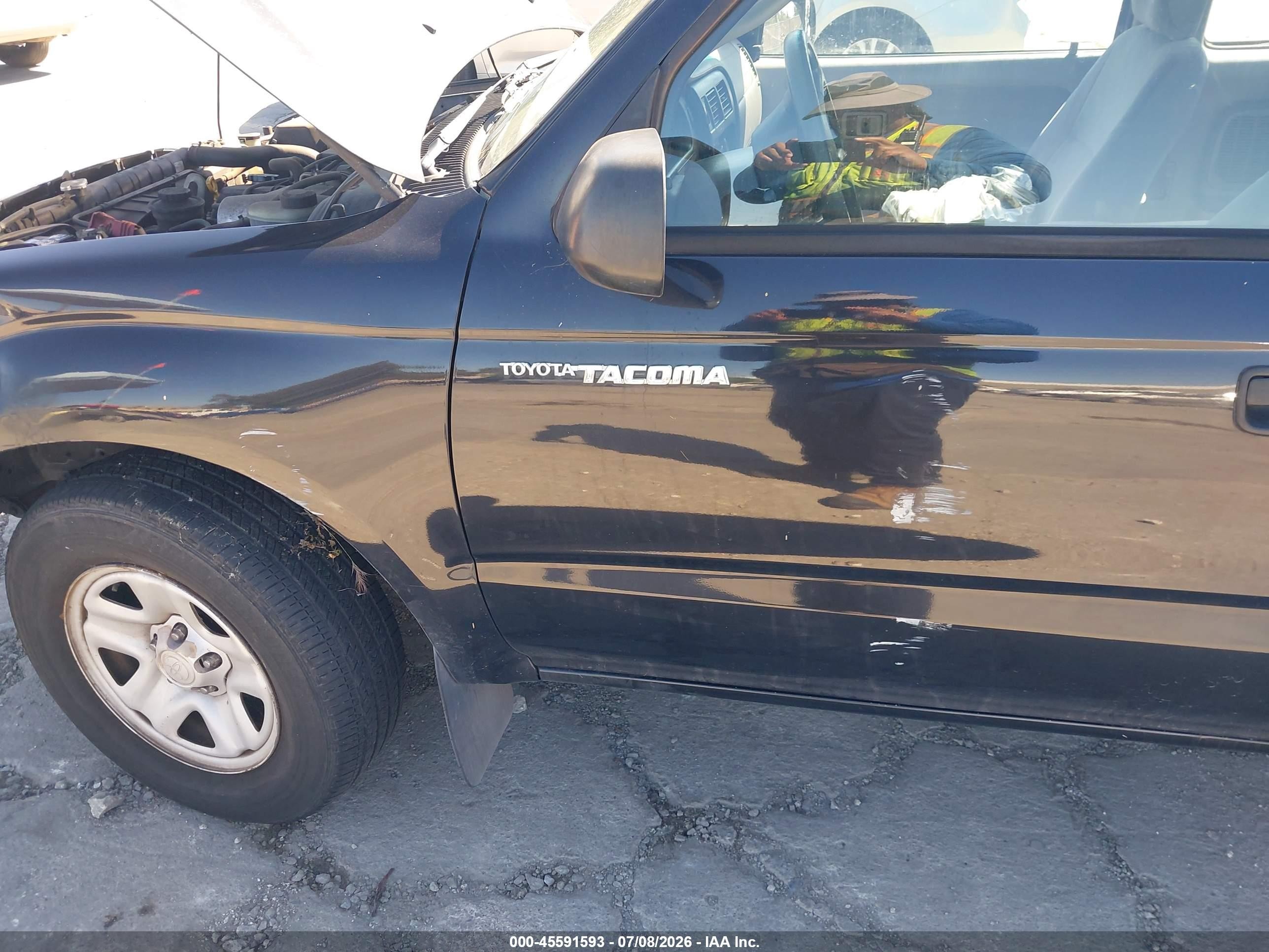 2003 Toyota Tacoma   Black vin: 5TEVL52N03Z248417