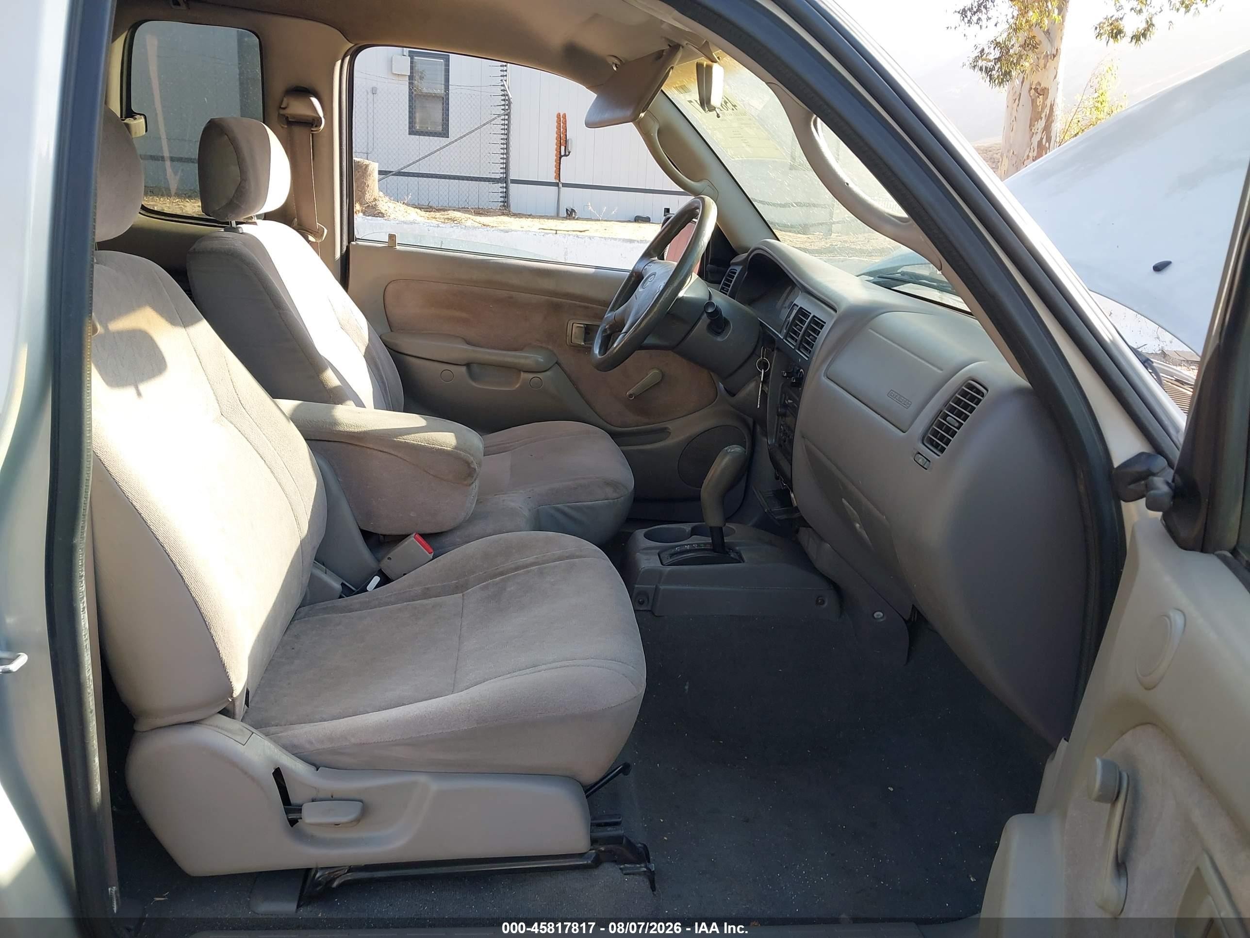 2003 Toyota Tacoma   Серебряный vin: 5TEVL52N03Z263547