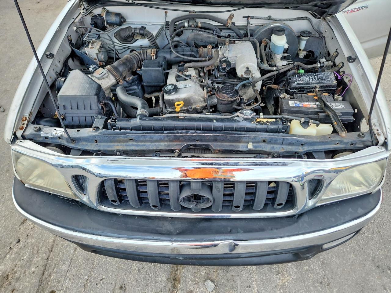 2003 Toyota Tacoma Base Silver vin: 5TEVL52N03Z282468