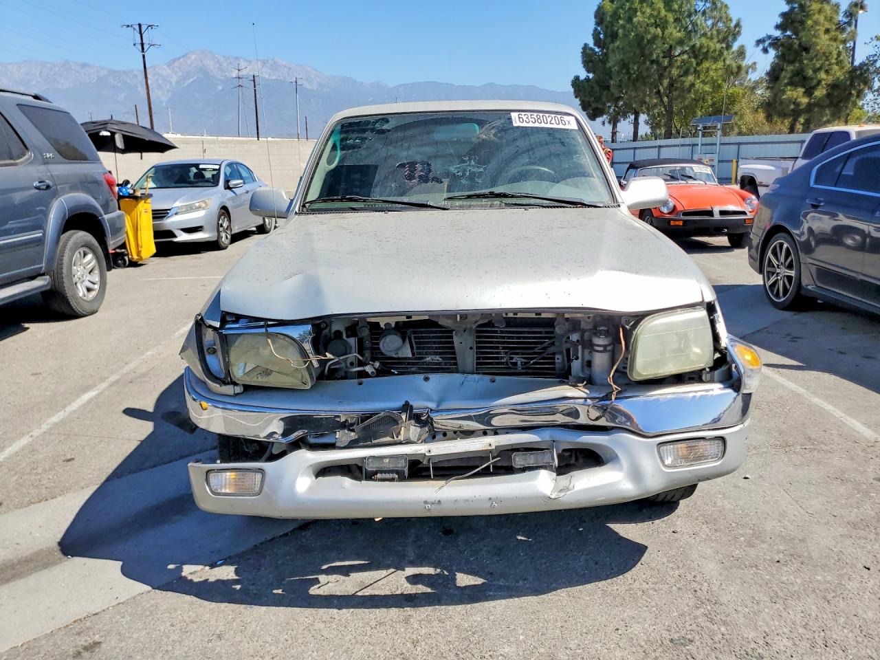 2004 Toyota Tacoma Base Silver vin: 5TEVL52N04Z367330