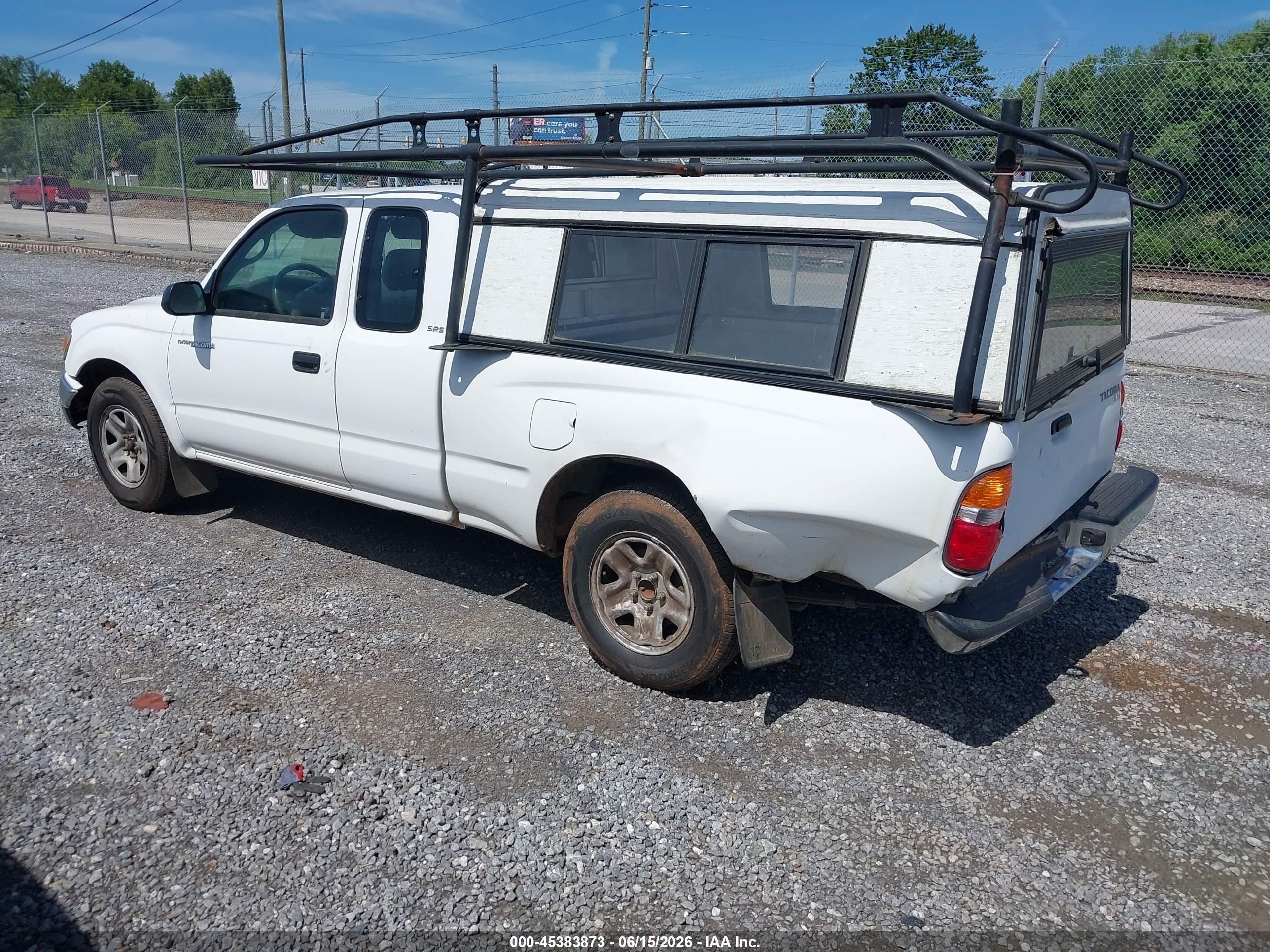 2004 Toyota Tacoma   White vin: 5TEVL52N04Z392504