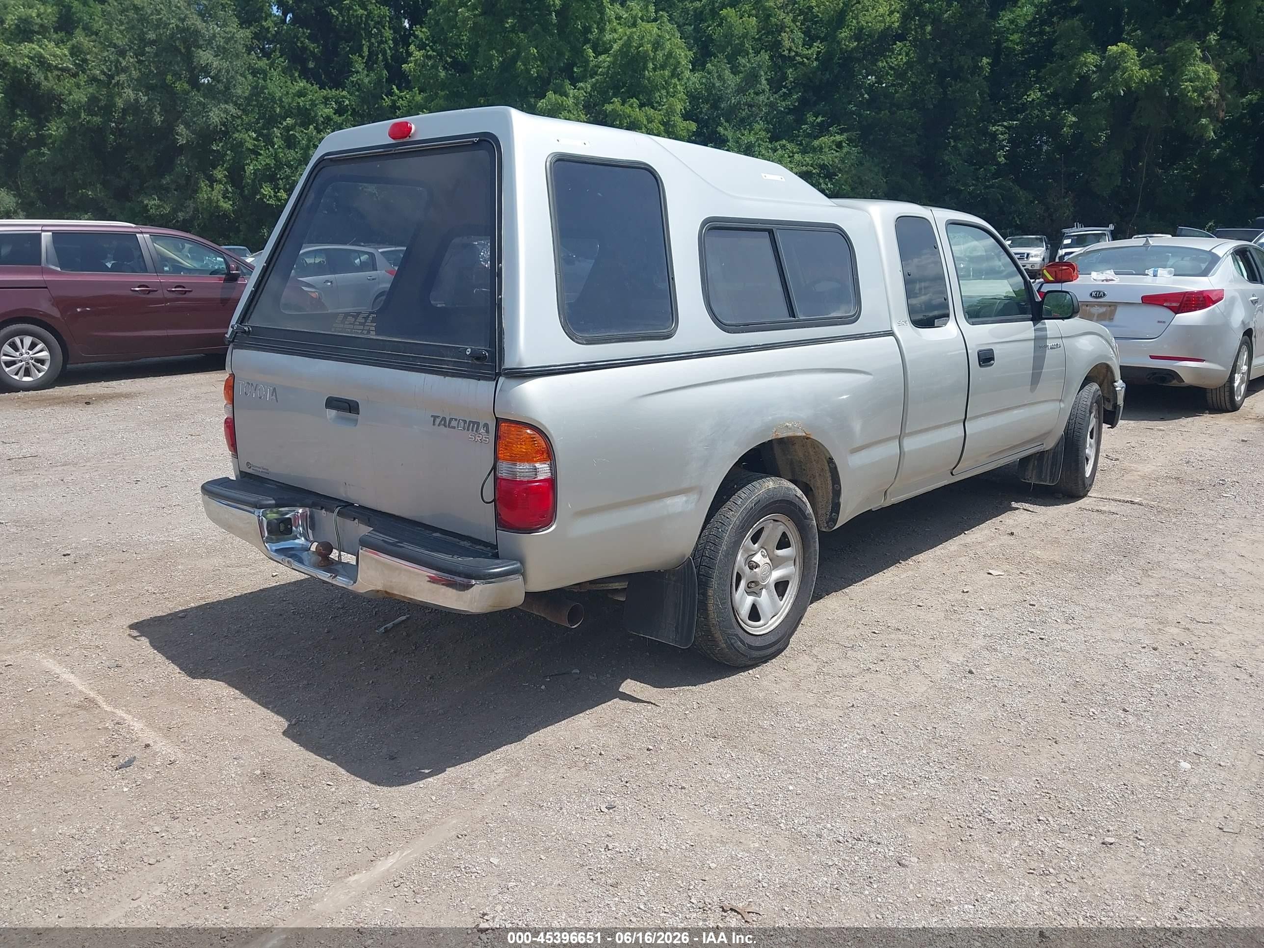 2001 Toyota Tacoma   Серебряный vin: 5TEVL52N11Z876547