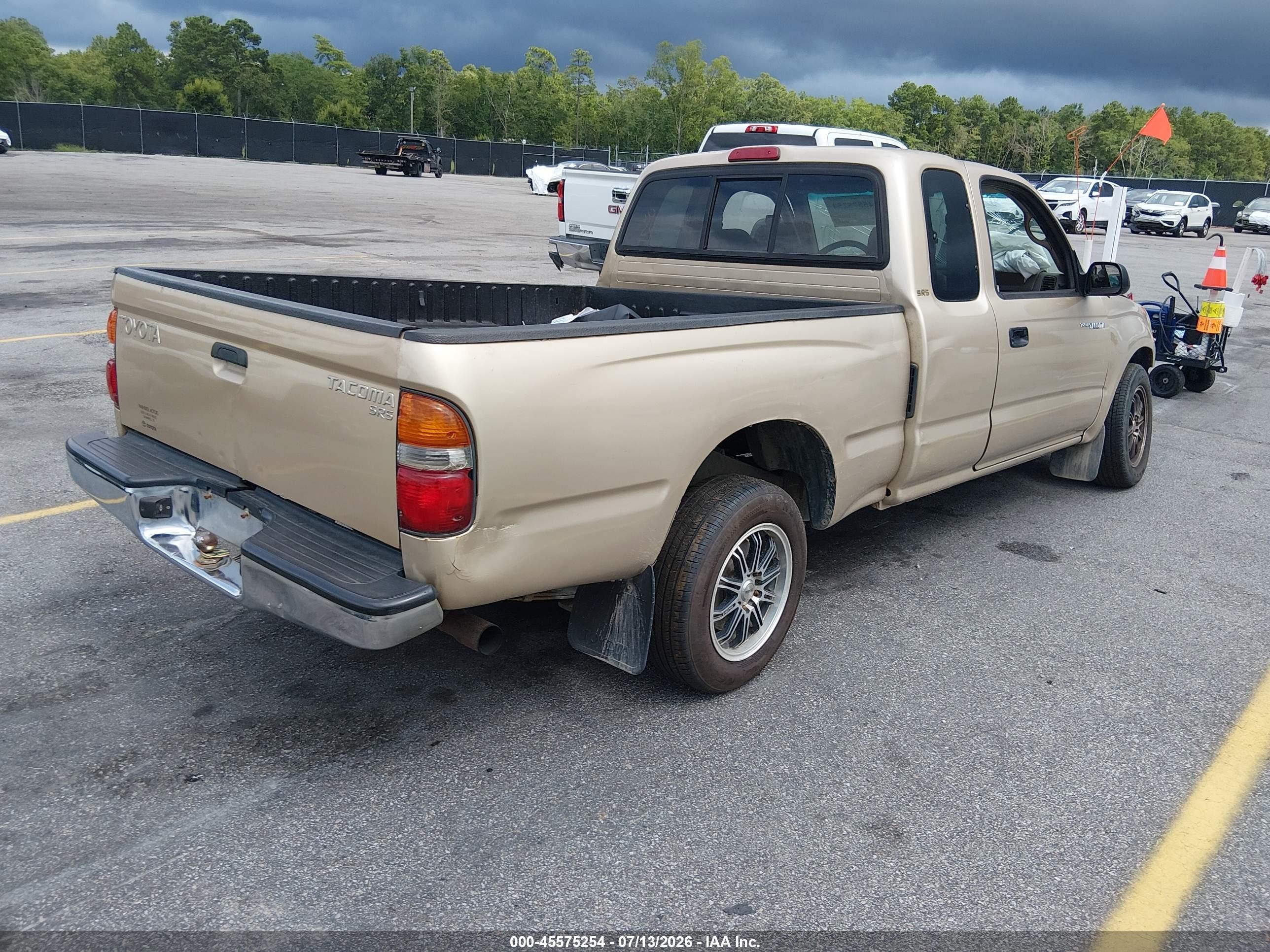 2002 Toyota Tacoma   Beige vin: 5TEVL52N12Z001776