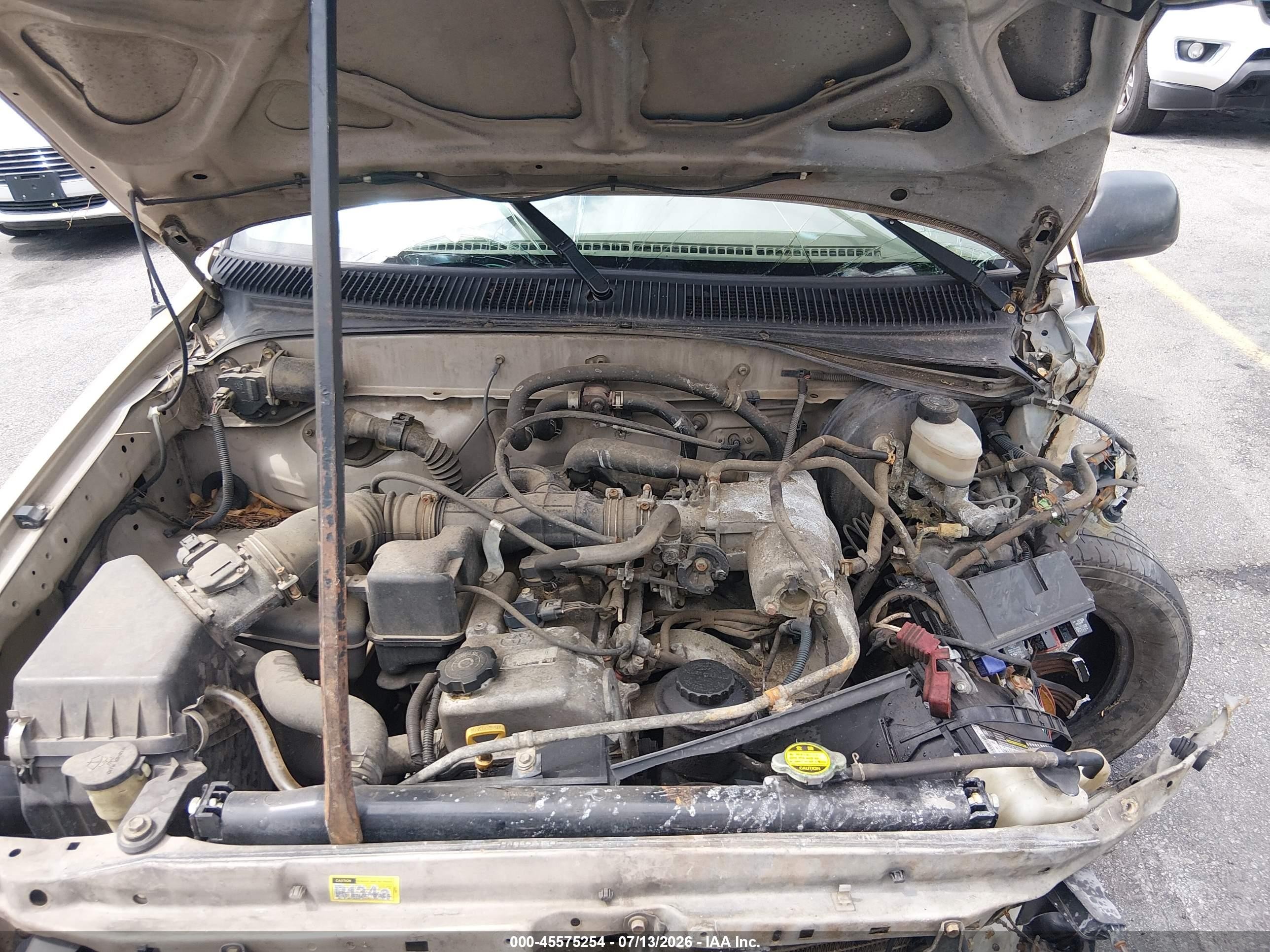 2002 Toyota Tacoma   Beige vin: 5TEVL52N12Z001776