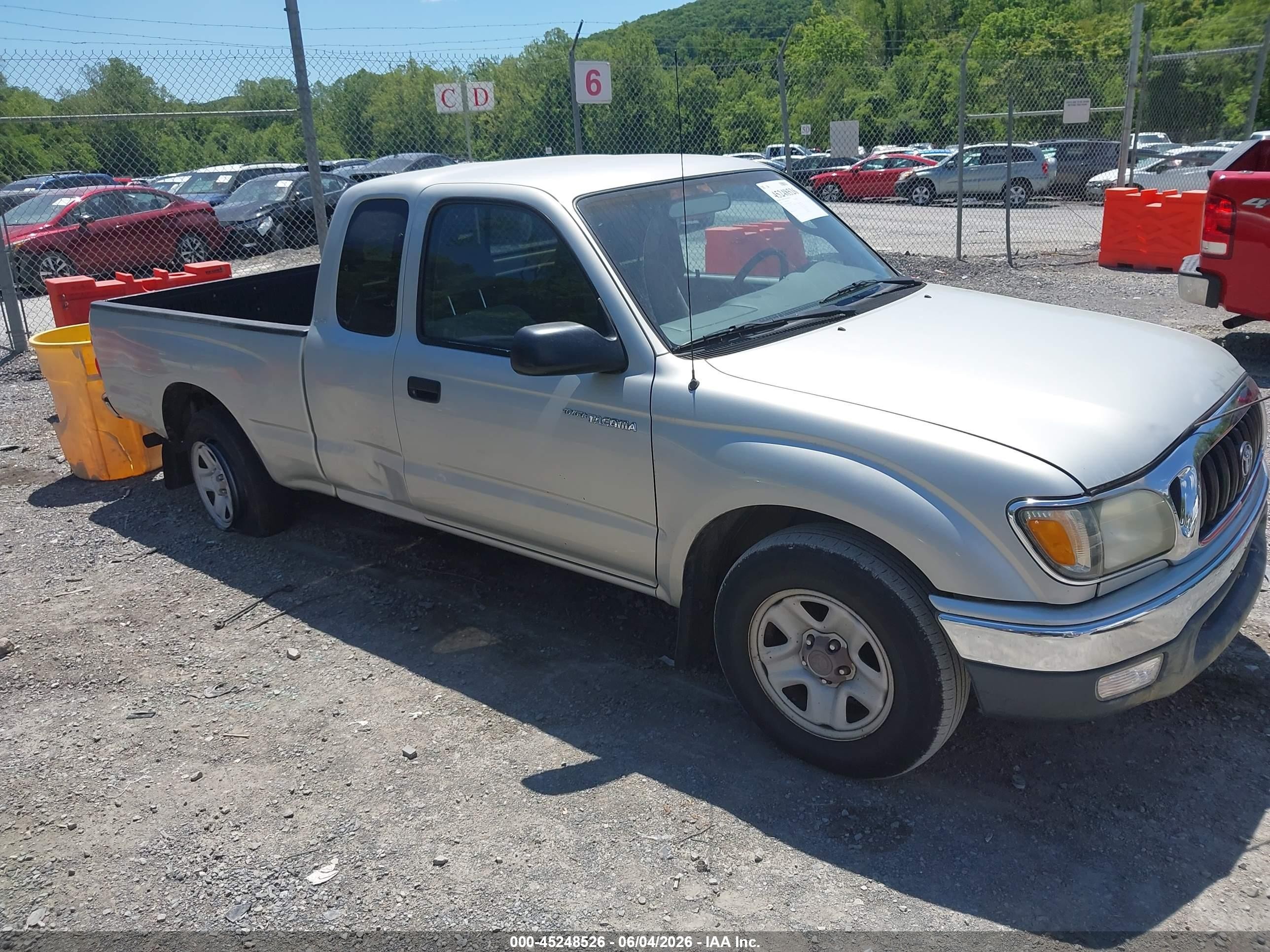 2002 Toyota Tacoma Silver vin: 5TEVL52N12Z046488