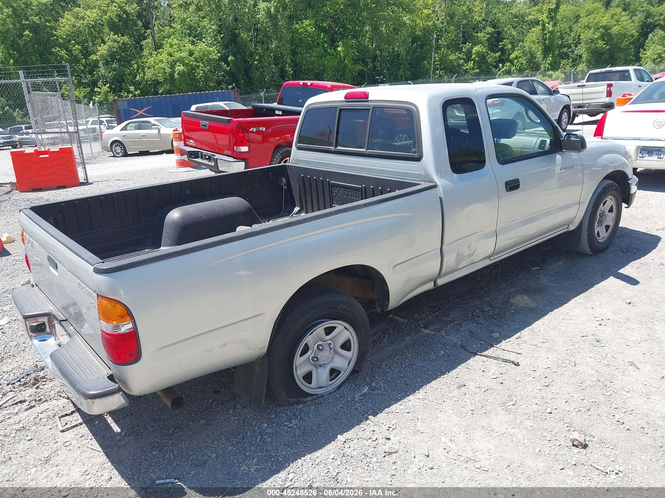 2002 Toyota Tacoma Silver vin: 5TEVL52N12Z046488