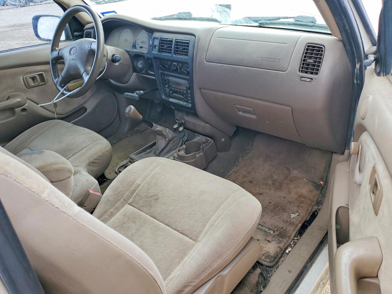 2002 Toyota Tacoma Base White vin: 5TEVL52N12Z077482