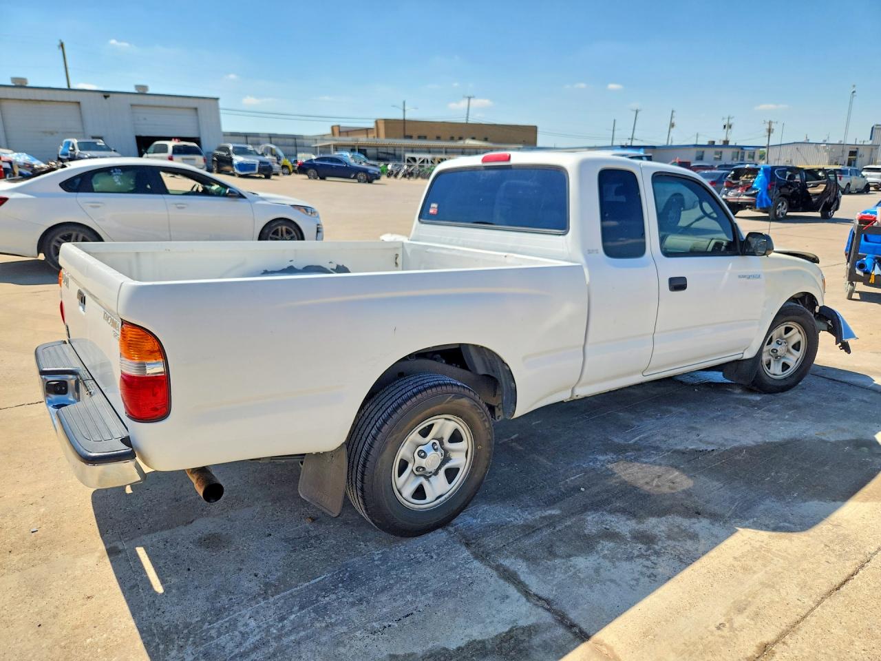 2003 Toyota Tacoma Xtracab White vin: 5TEVL52N13Z151114