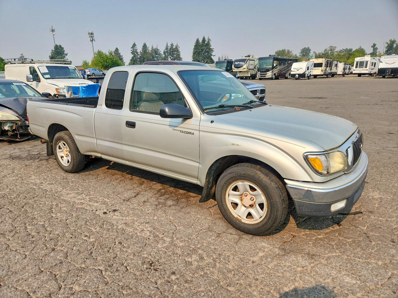 2003 Toyota Tacoma Base Silver vin: 5TEVL52N13Z272452