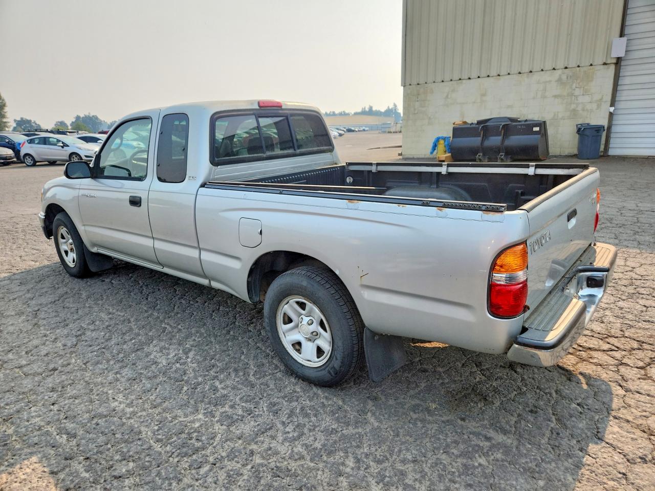 2003 Toyota Tacoma Base Silver vin: 5TEVL52N13Z272452