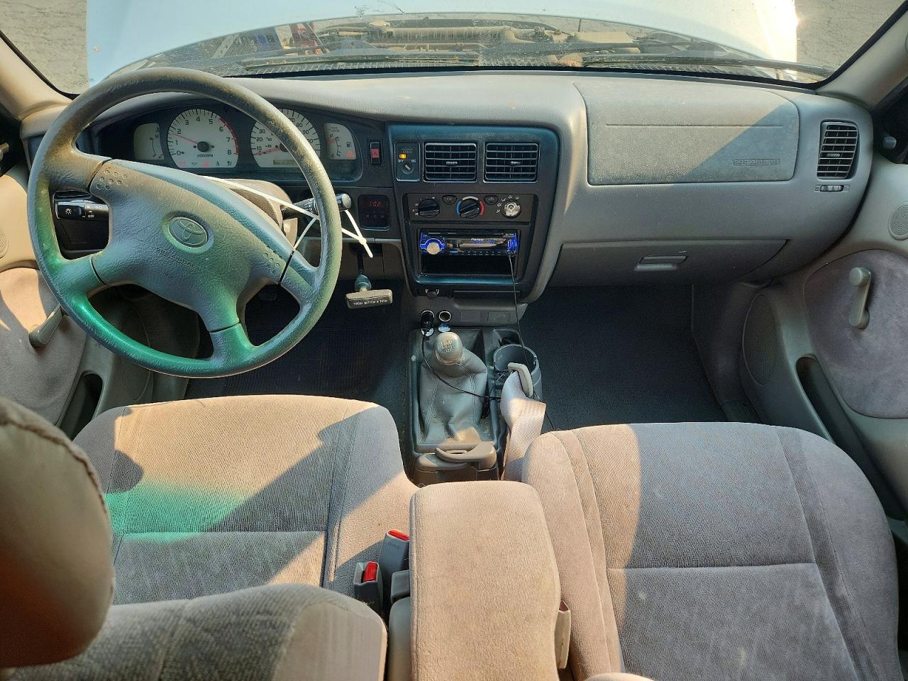 2003 Toyota Tacoma Base Silver vin: 5TEVL52N13Z272452