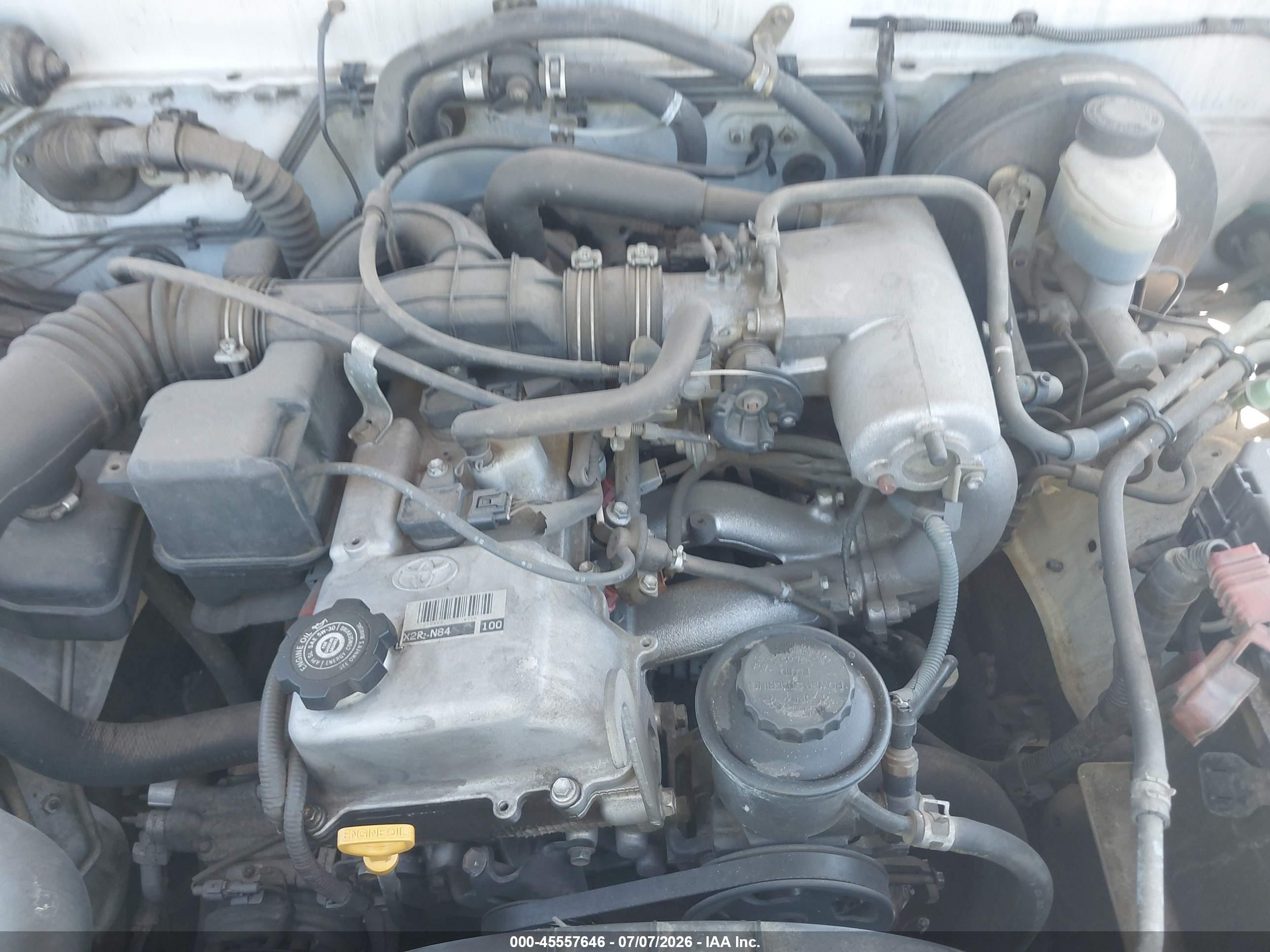 2004 Toyota Tacoma   White vin: 5TEVL52N14Z313261