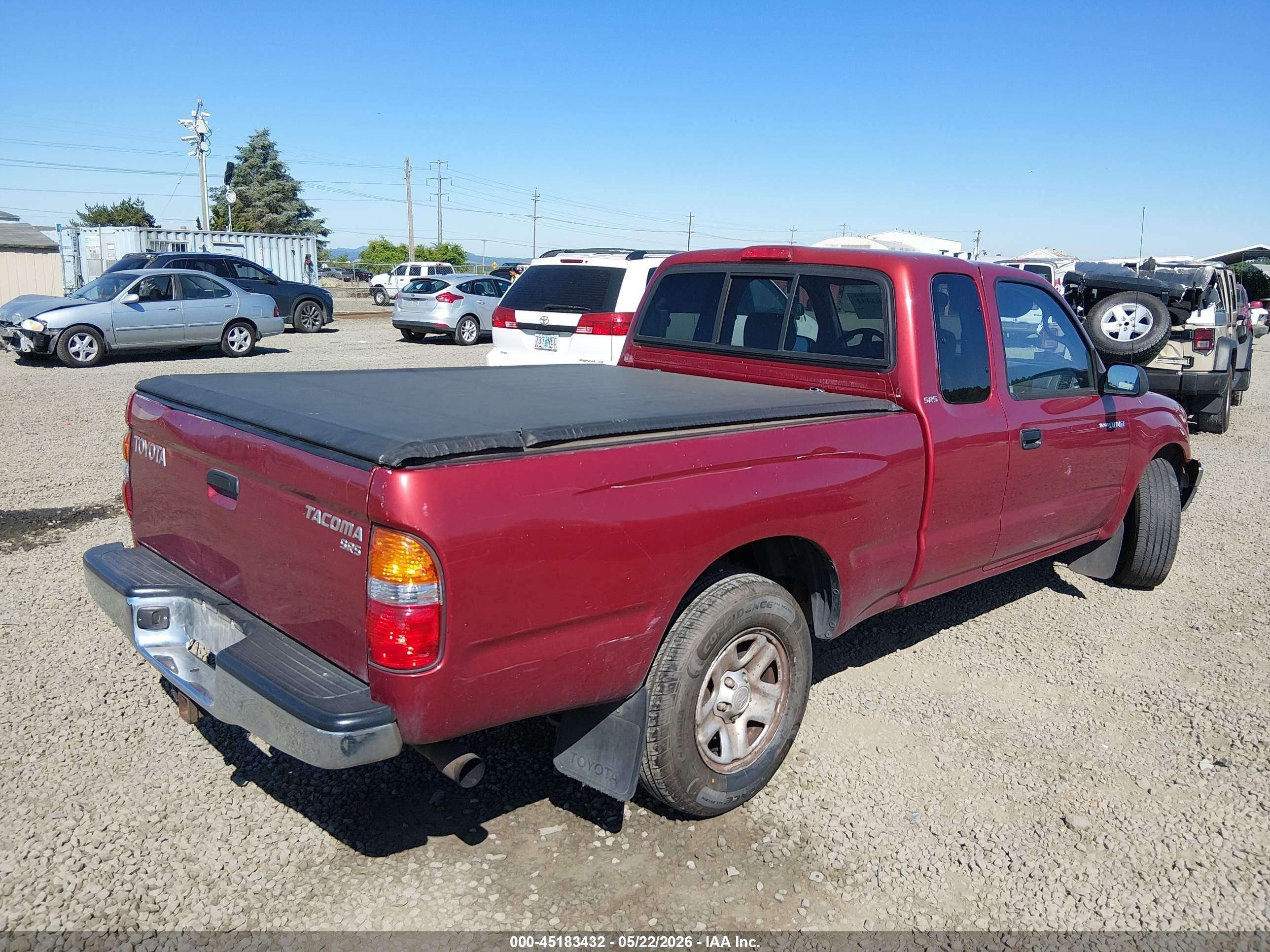 2002 Toyota Tacoma   Red vin: 5TEVL52N22Z025519