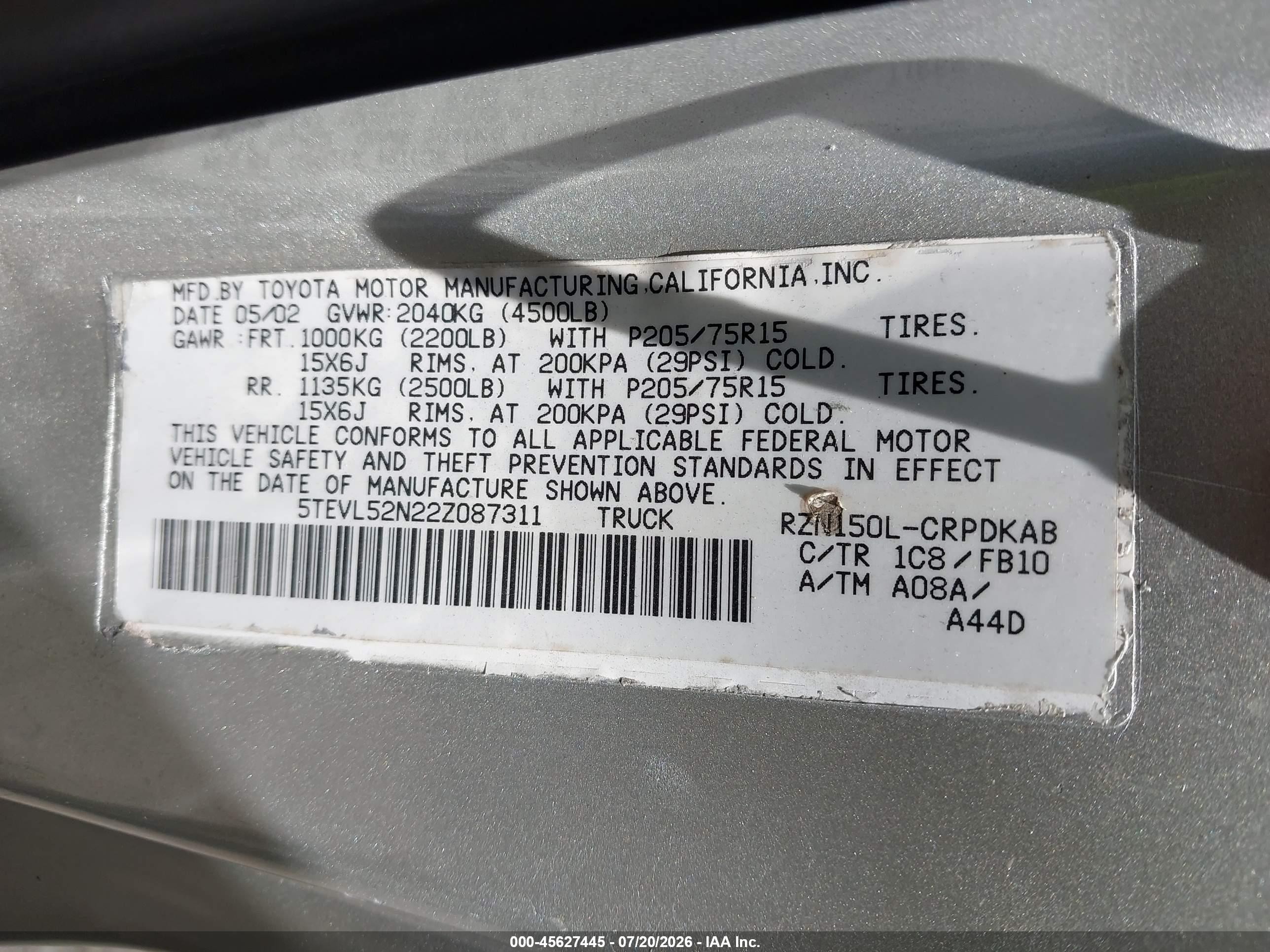2002 Toyota Tacoma   Silver vin: 5TEVL52N22Z087311