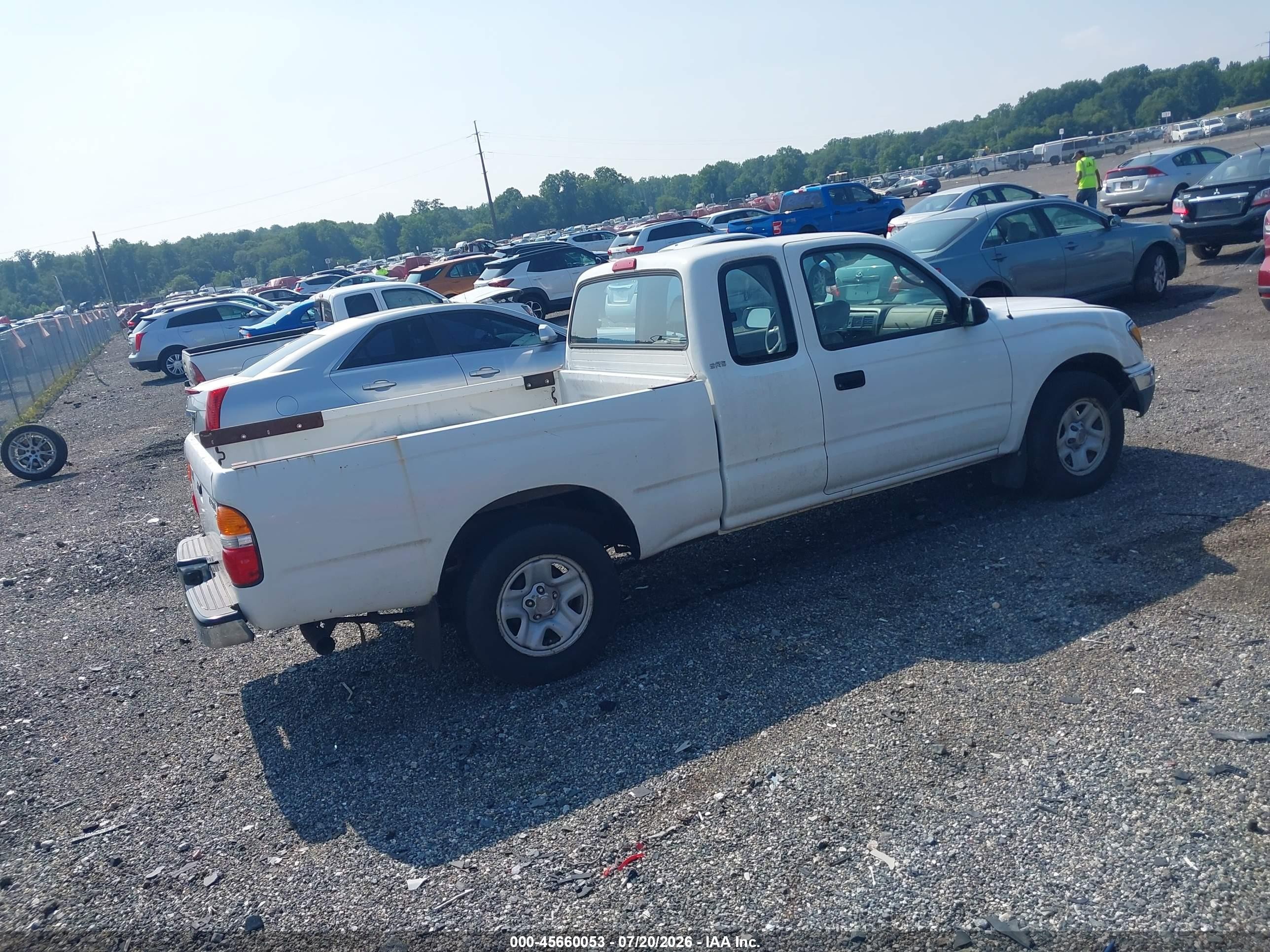 2003 Toyota Tacoma   White vin: 5TEVL52N23Z152000