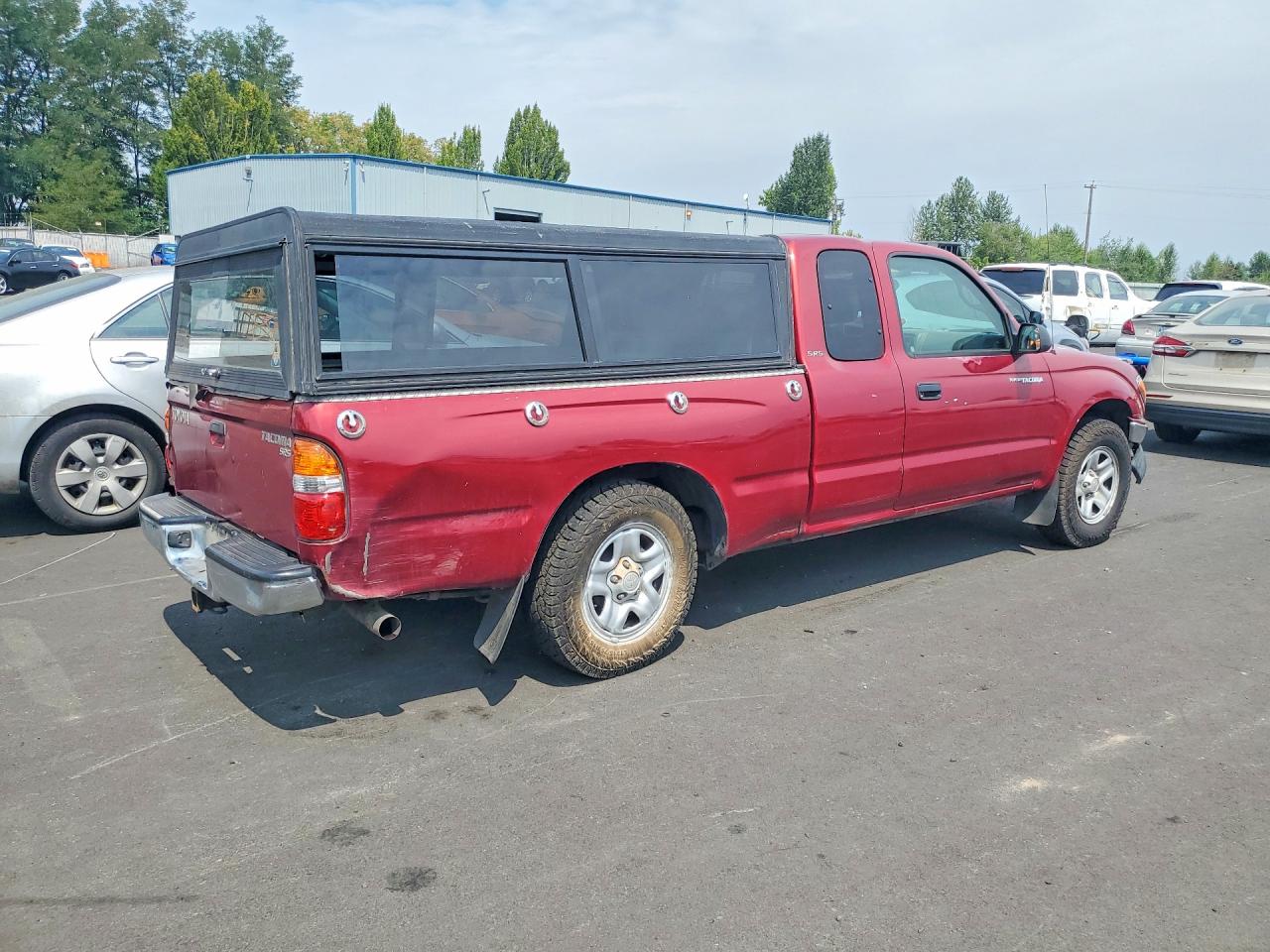 2004 Toyota Tacoma Xtracab Red vin: 5TEVL52N24Z406953