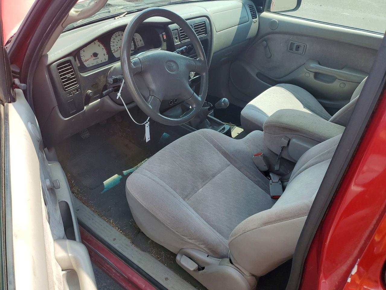 2004 Toyota Tacoma Xtracab Red vin: 5TEVL52N24Z406953