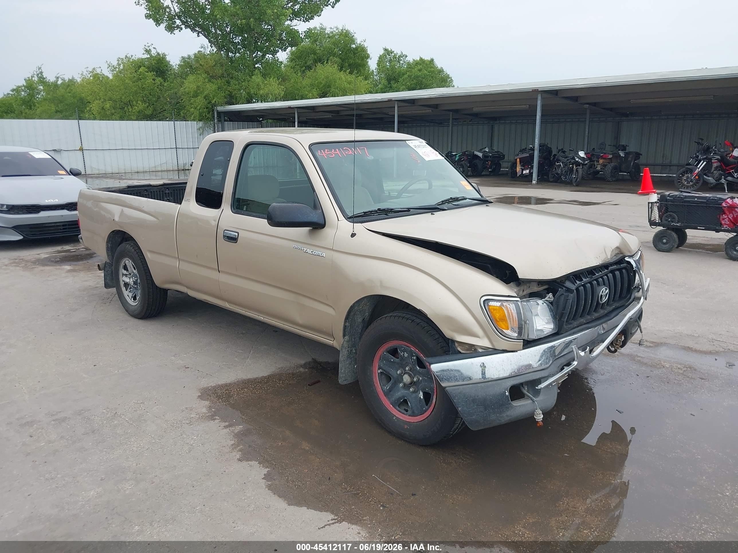 2004 Toyota Tacoma   Gold vin: 5TEVL52N24Z426507