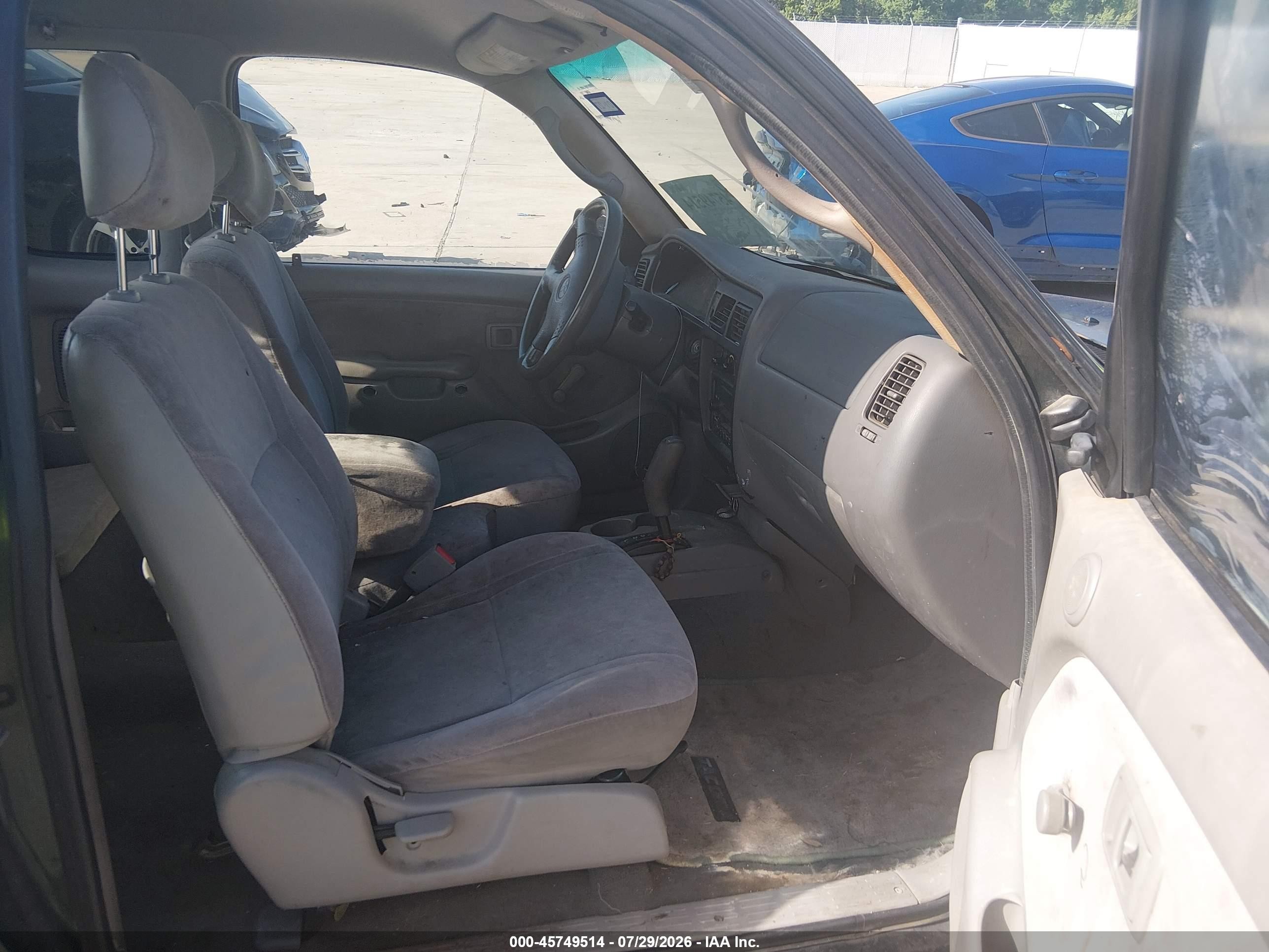 2002 Toyota Tacoma   Green vin: 5TEVL52N42Z066508