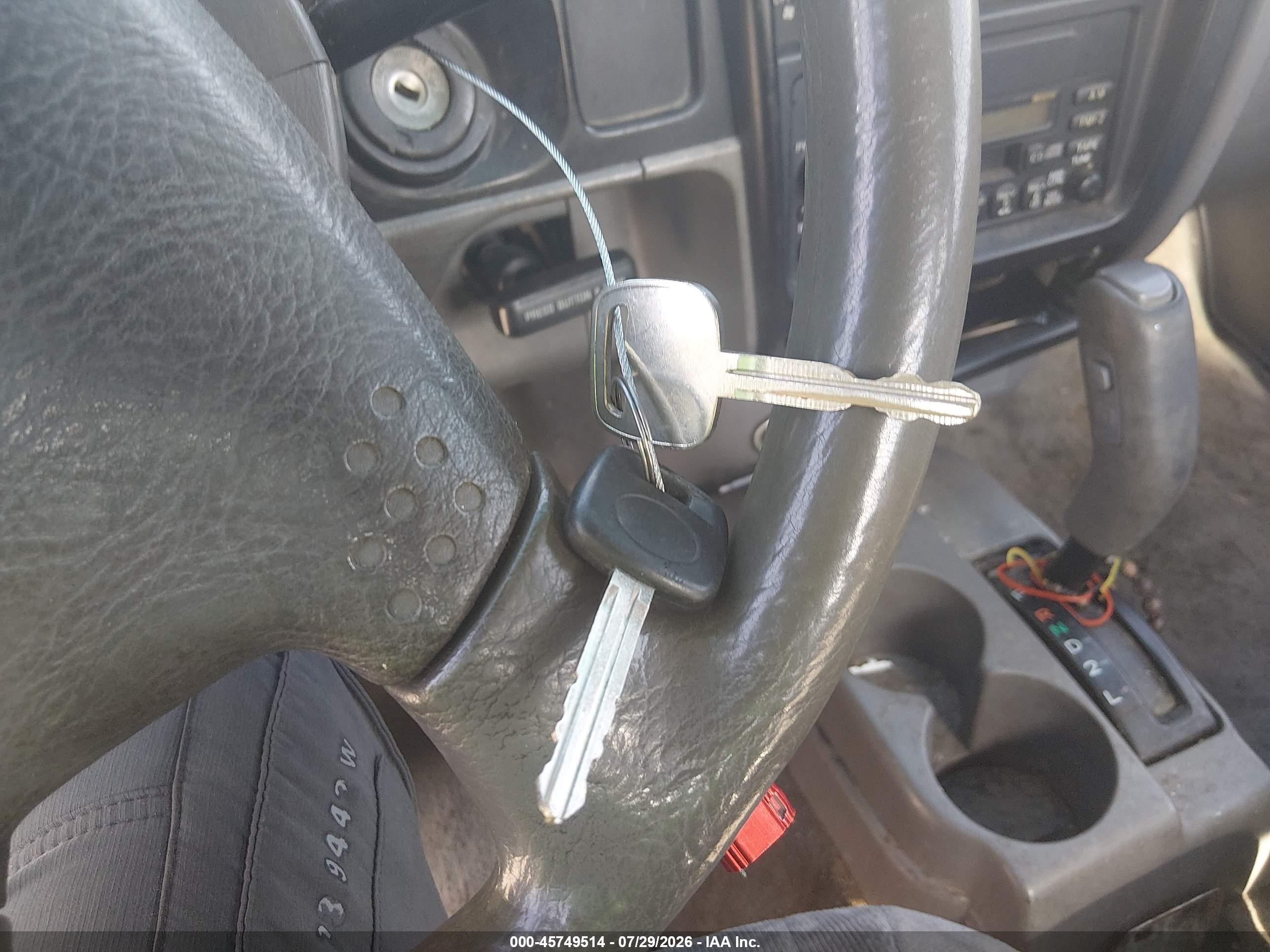 2002 Toyota Tacoma   Green vin: 5TEVL52N42Z066508