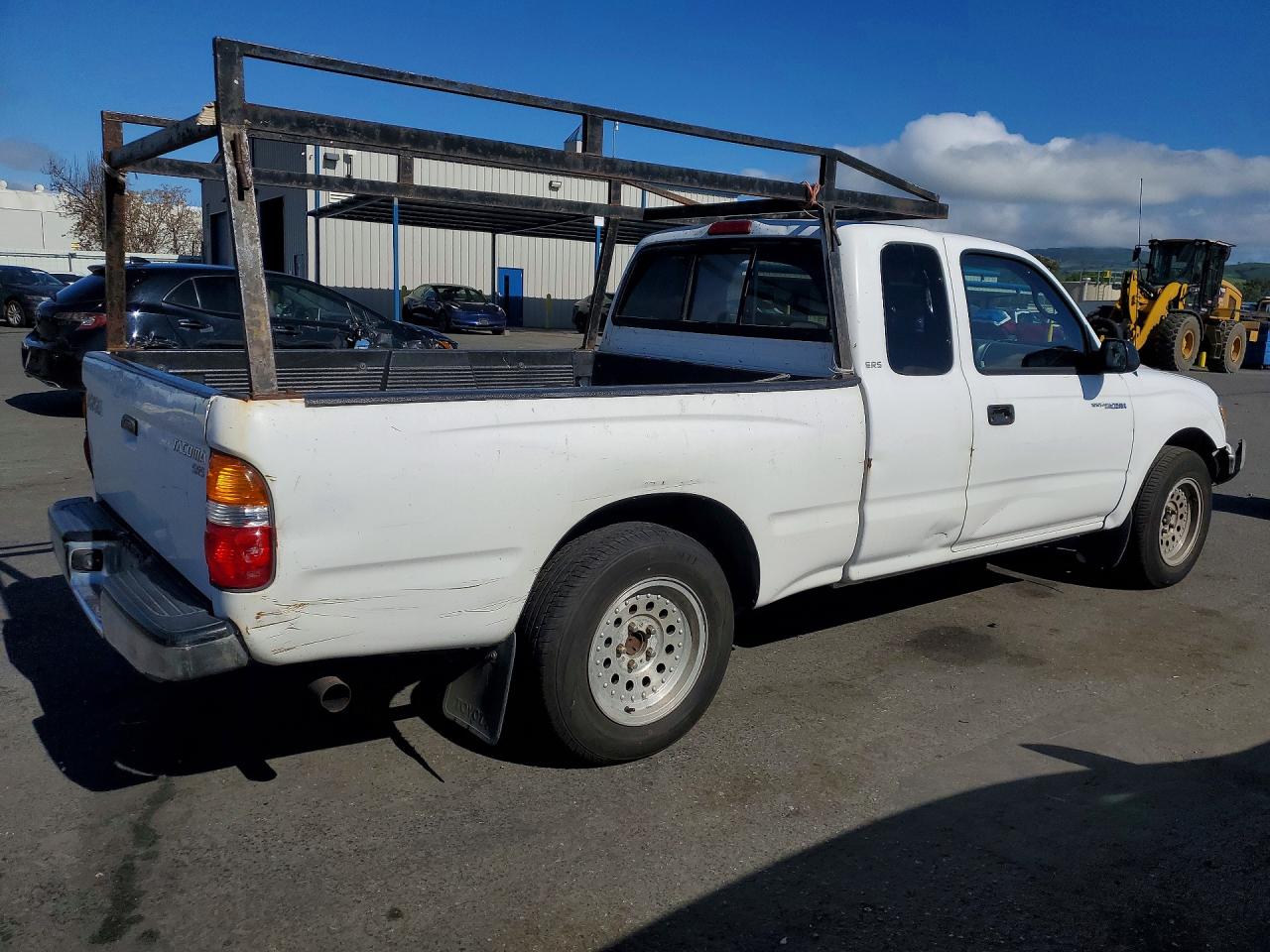 2003 Toyota Tacoma Base White vin: 5TEVL52N43Z236366