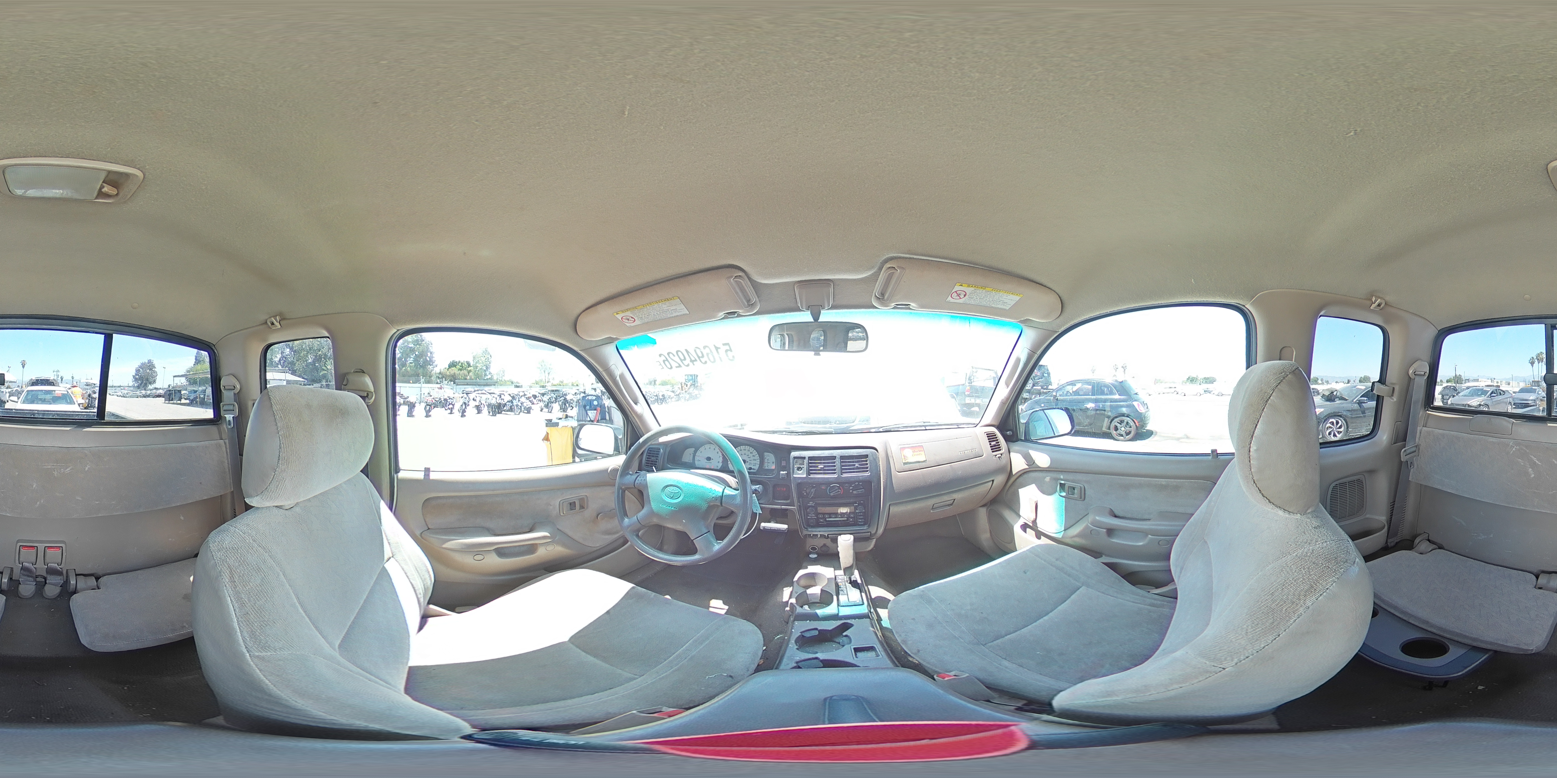 2004 Toyota Tacoma Xtracab White vin: 5TEVL52N44Z432261