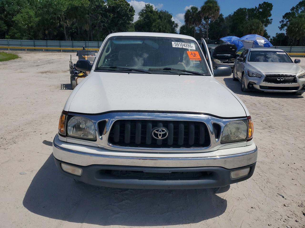 2001 Toyota Tacoma Xtracab White vin: 5TEVL52N51Z820093