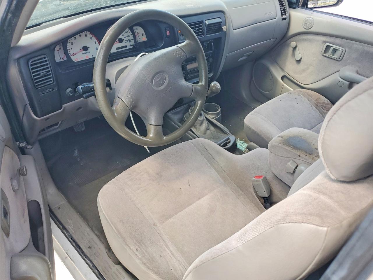 2001 Toyota Tacoma Xtracab White vin: 5TEVL52N51Z820093