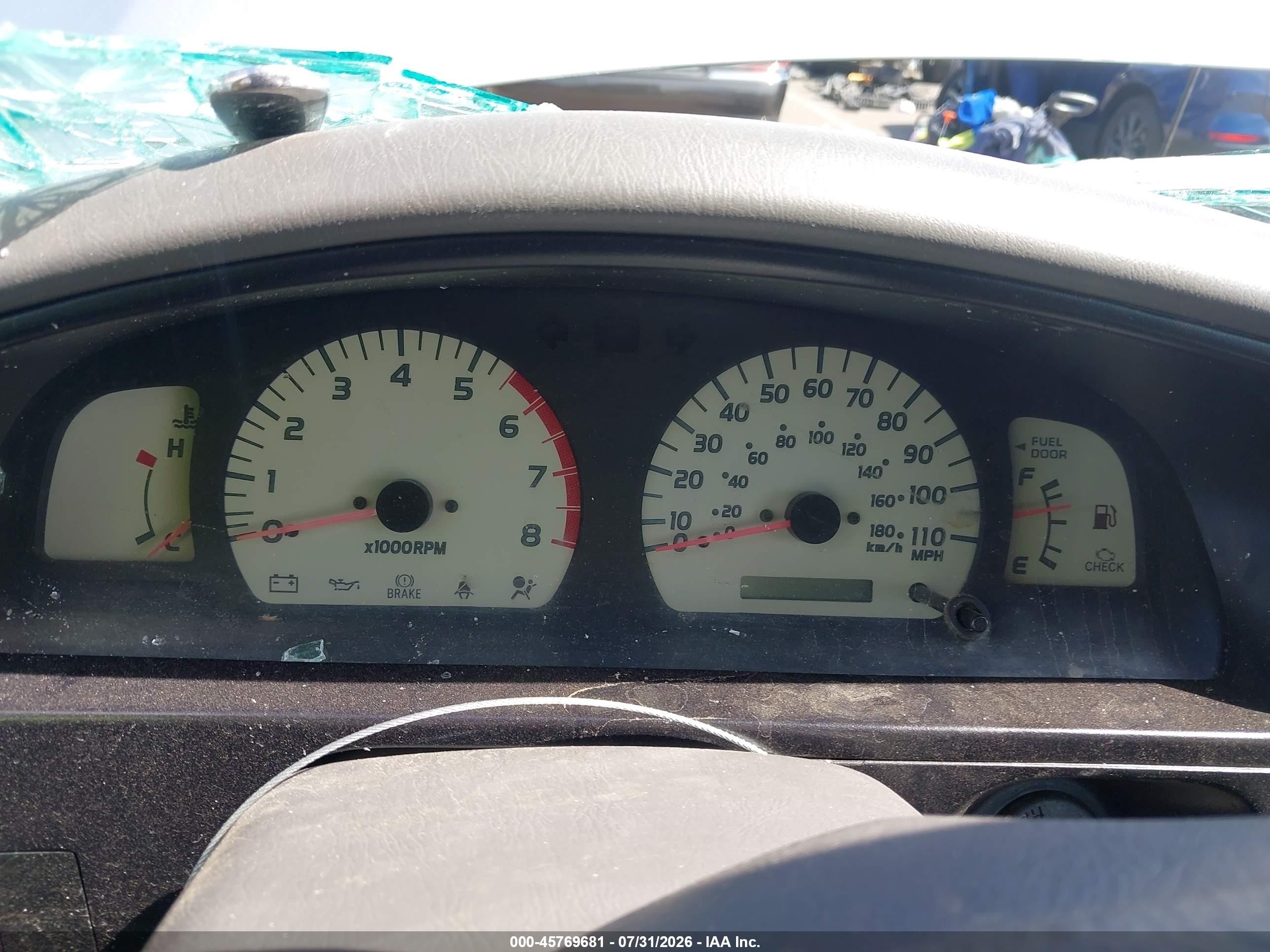 2001 Toyota Tacoma   Silver vin: 5TEVL52N51Z850243