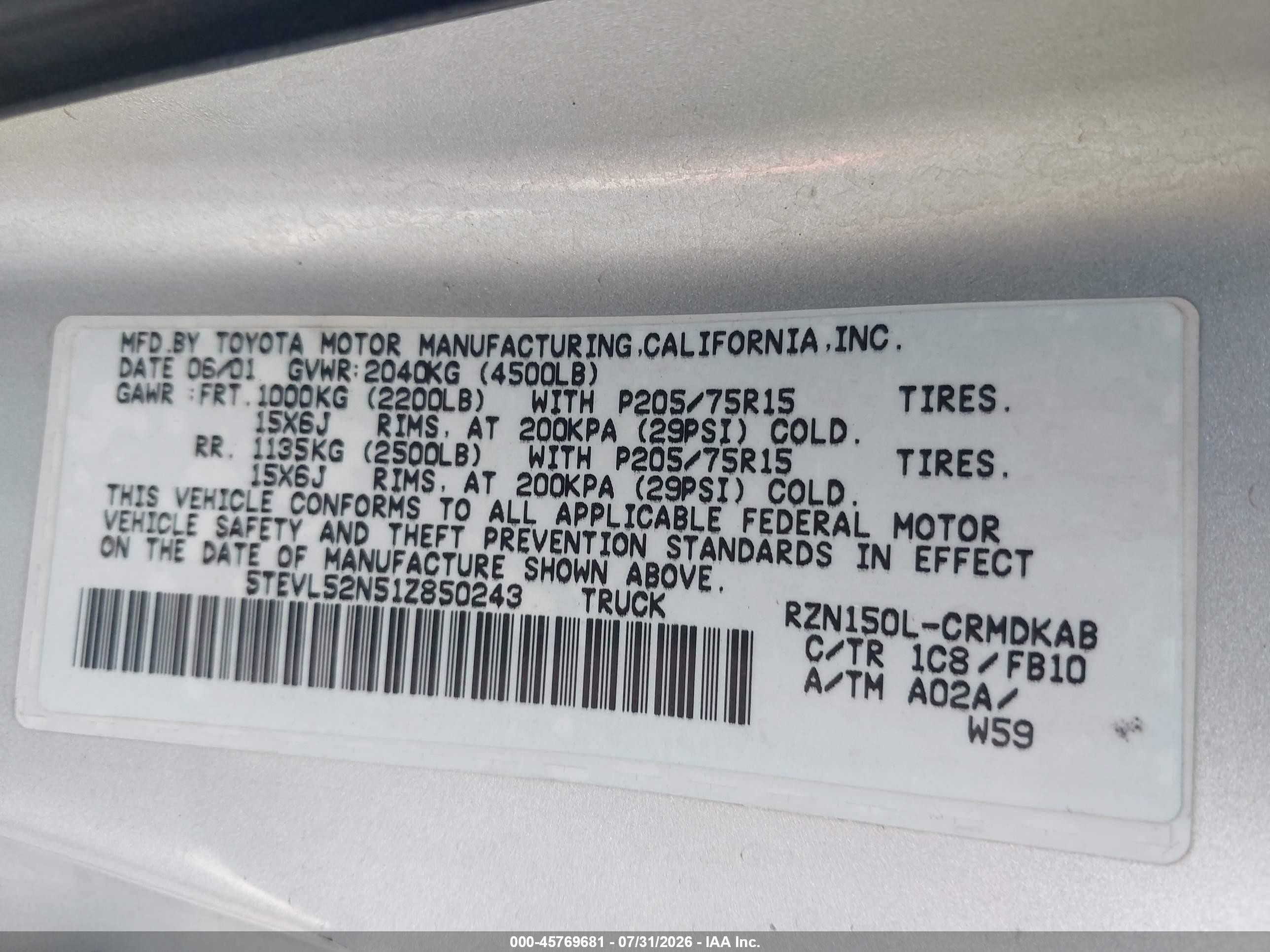 2001 Toyota Tacoma   Silver vin: 5TEVL52N51Z850243