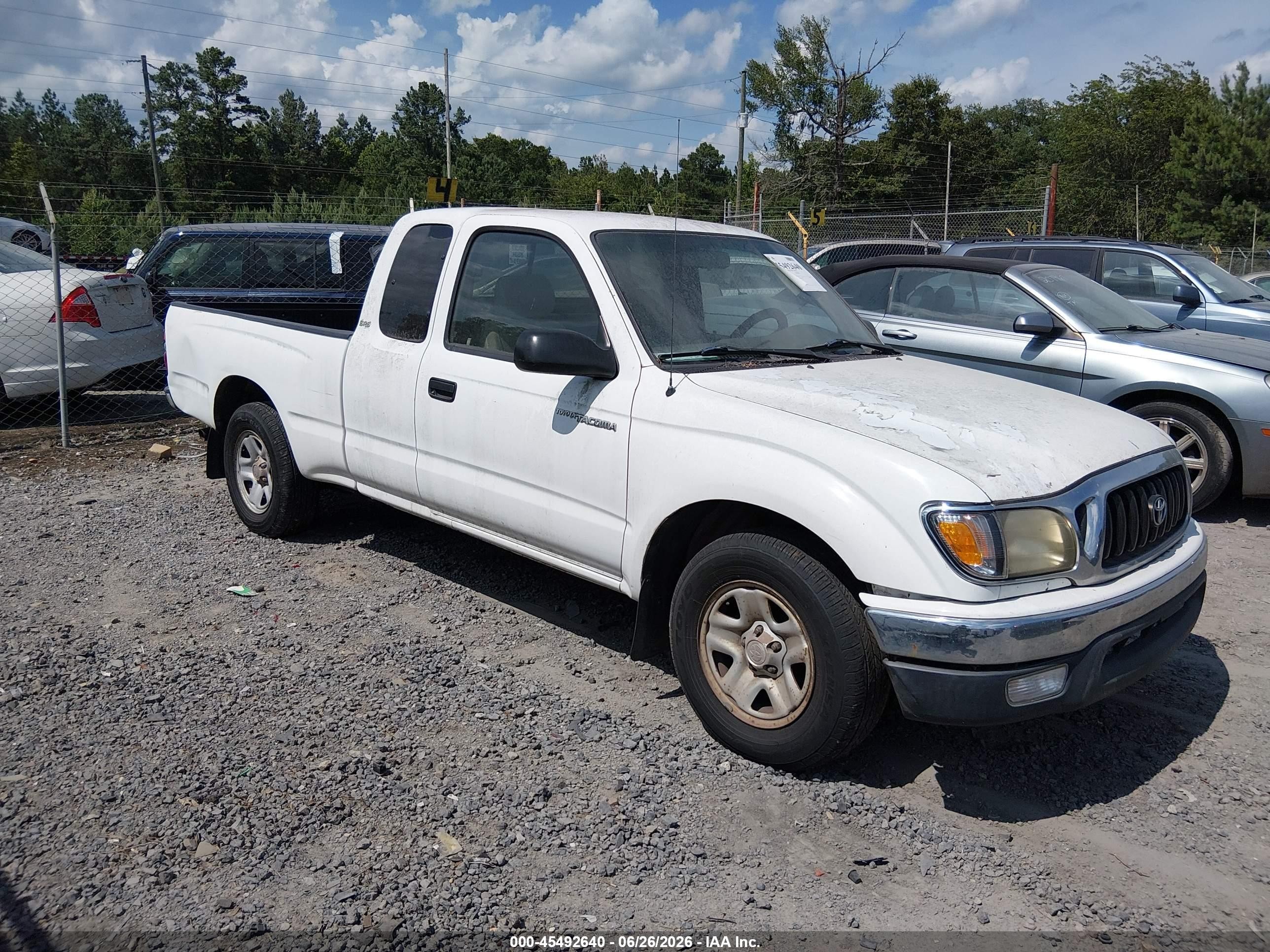 2003 Toyota Tacoma   White vin: 5TEVL52N53Z149057