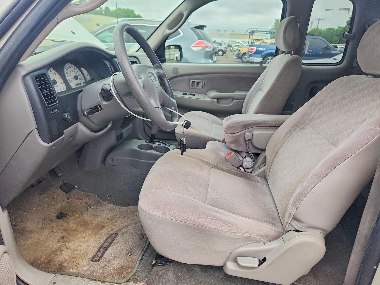 2004 Toyota Tacoma Xtracab Gray vin: 5TEVL52N54Z309231