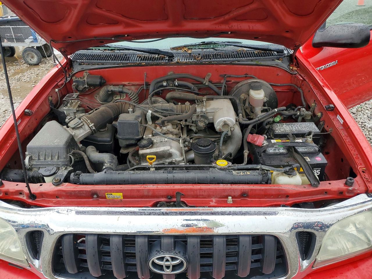 2004 Toyota Tacoma Xtracab Red vin: 5TEVL52N54Z369624