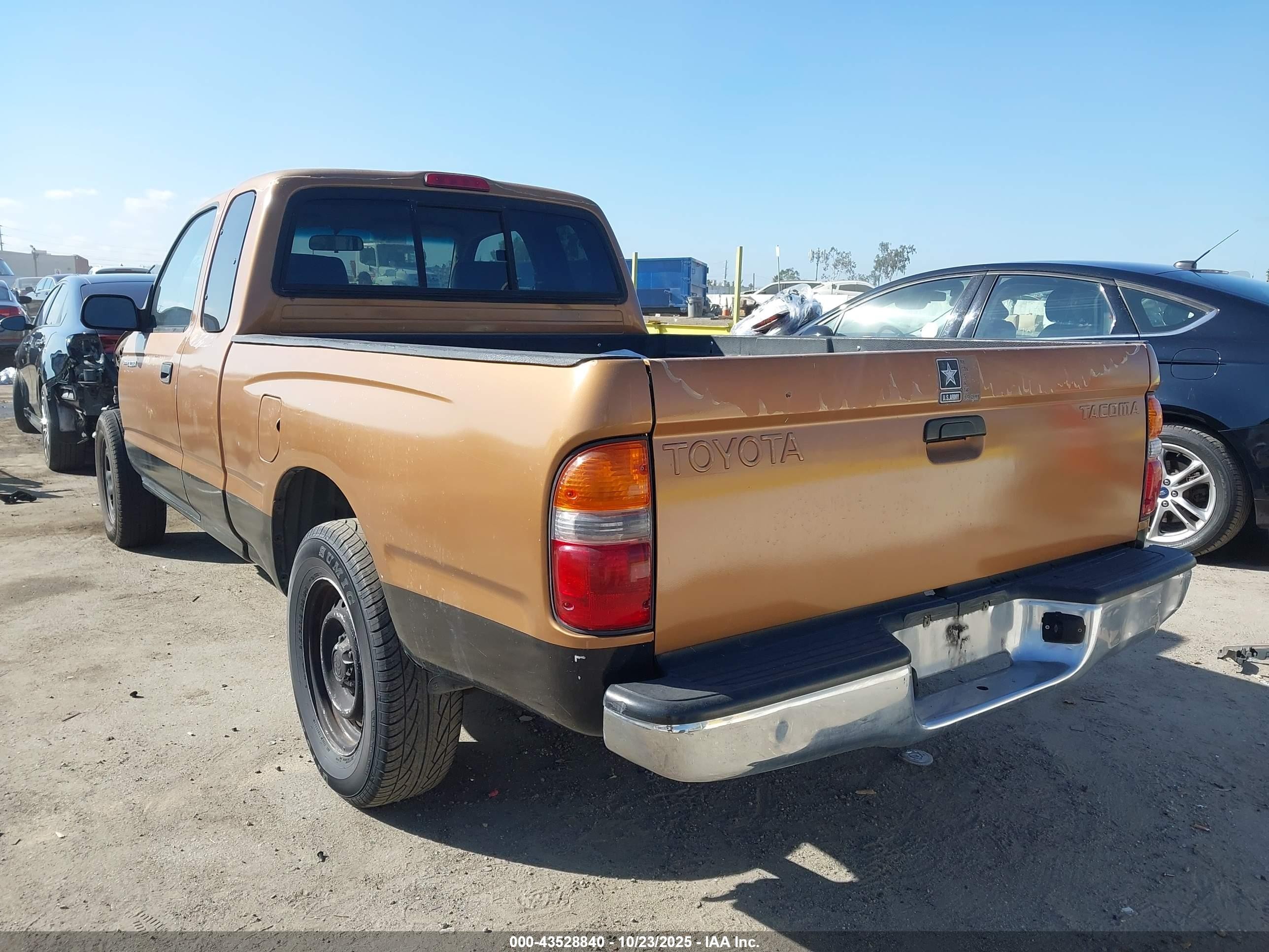 2001 Toyota Tacoma   Brown vin: 5TEVL52N61Z726756